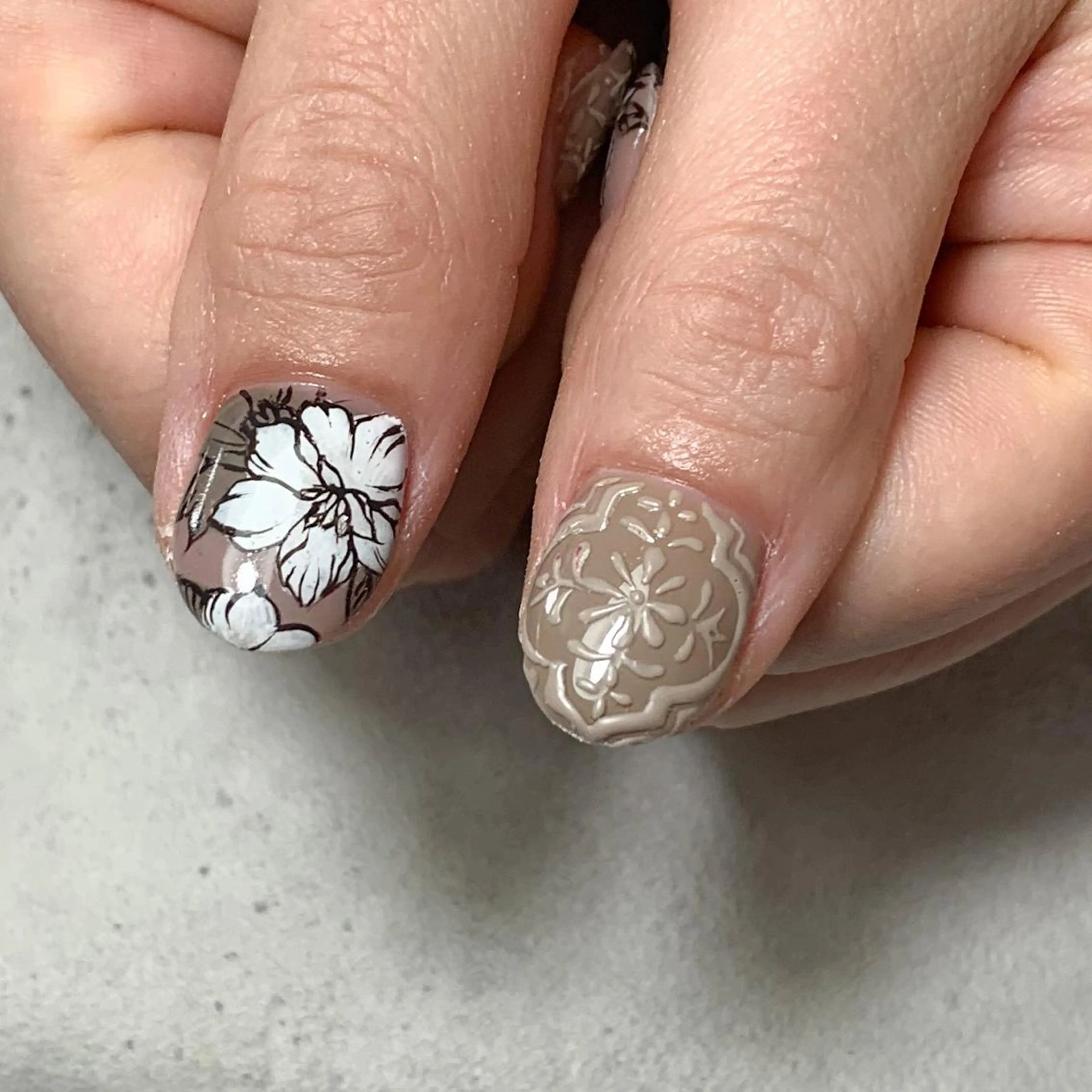 ネイル FIORITURA aiのネイルデザイン