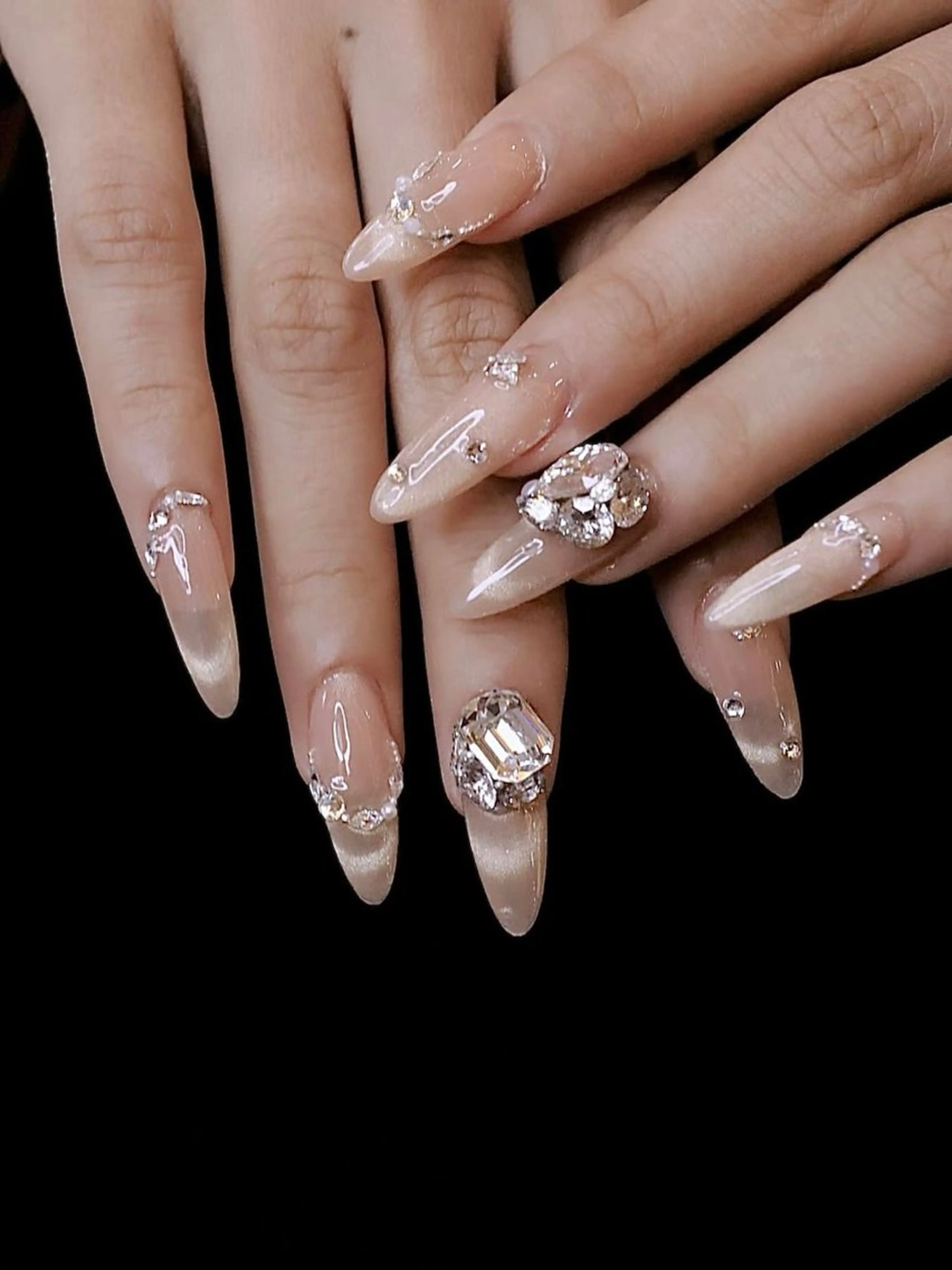 ネイル ハンドネイル zunbee nail所属・ZUNBEE Nailのネイルデザイン