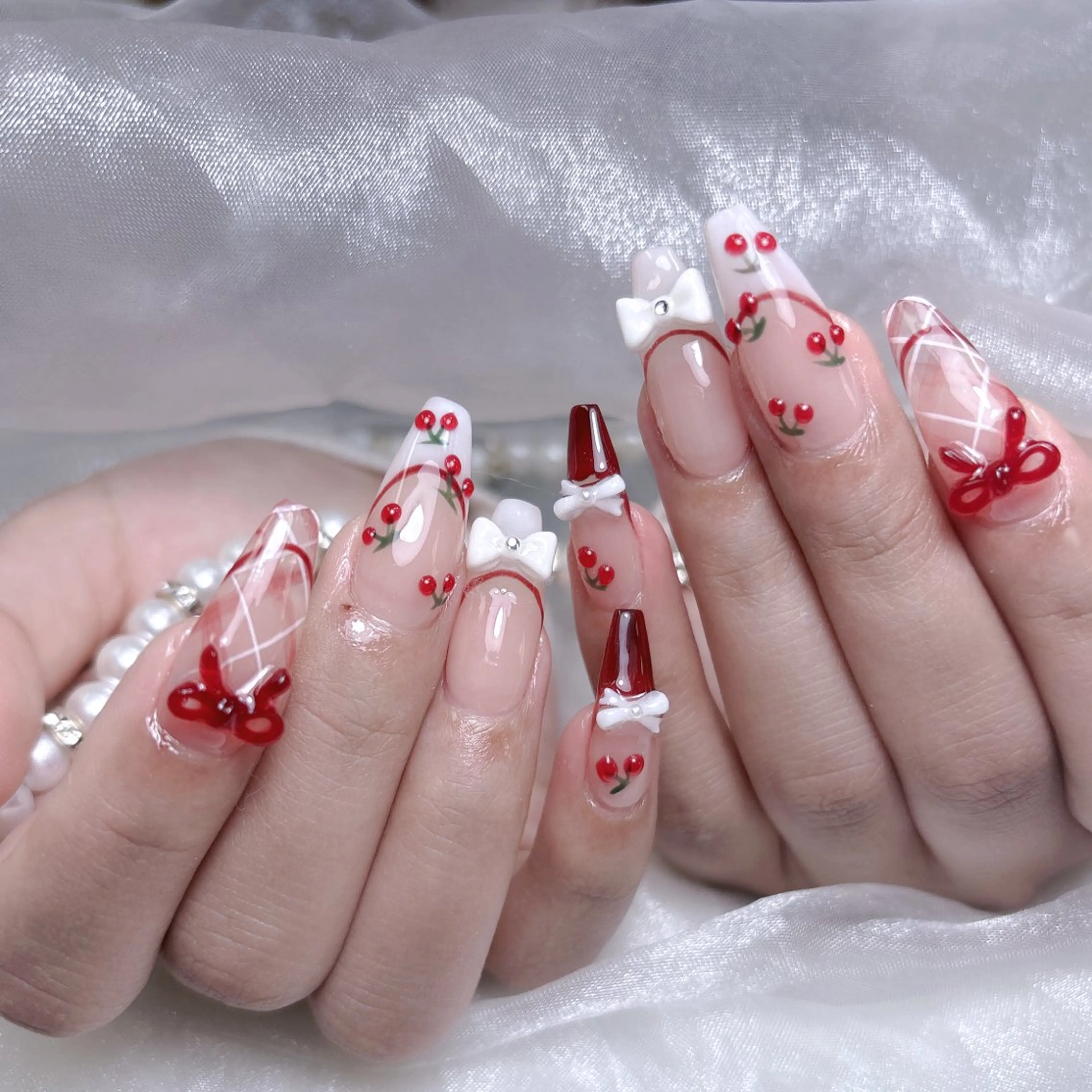 ネイル 成人式 ジェルネイル ロングネイル マグネットネイル 大理石ネイル(マーブル) ハンドネイル MoMoA Nail ネイル長さ出し専門店のネイルデザイン