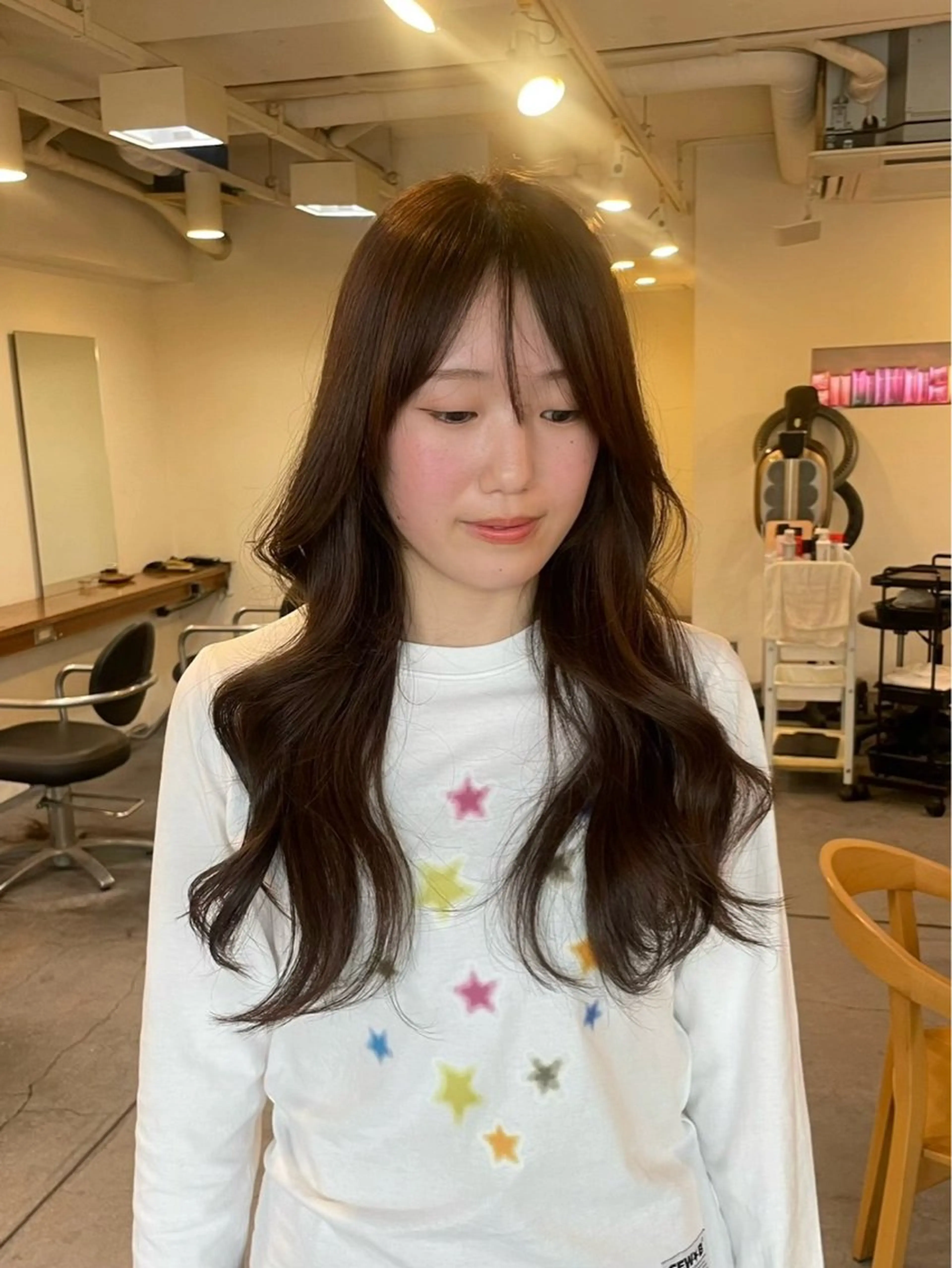 ロング 韓国風ヘア レイヤーカット カット ヘアカラー 愛華 【geep】のヘアスタイル