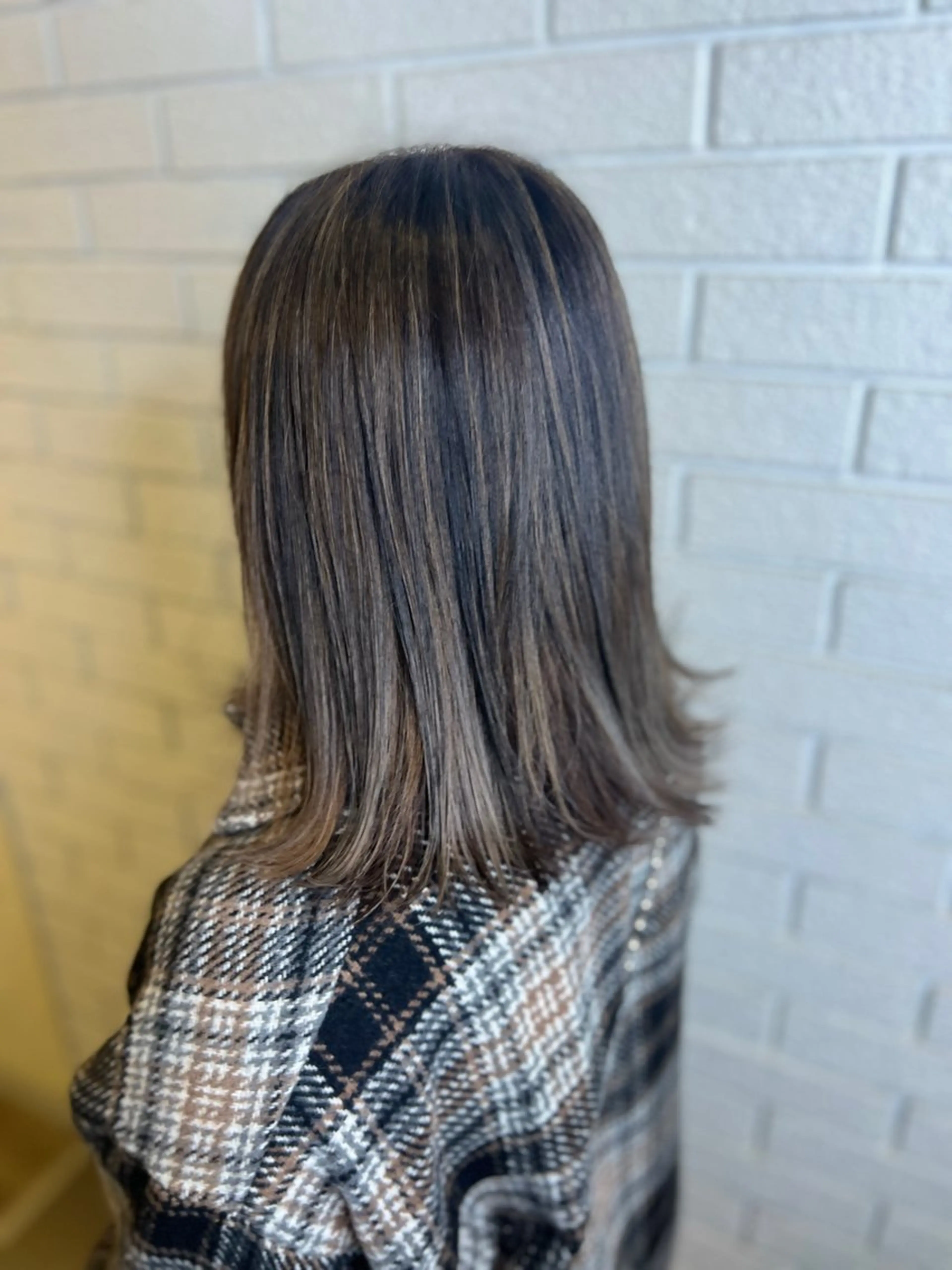 ミディアム カラー 切りっぱなしボブ バレイヤージュ ブリーチ ケアブリーチ 透明感カラー 髪質改善✨艶カラー MASAYAのヘアスタイル