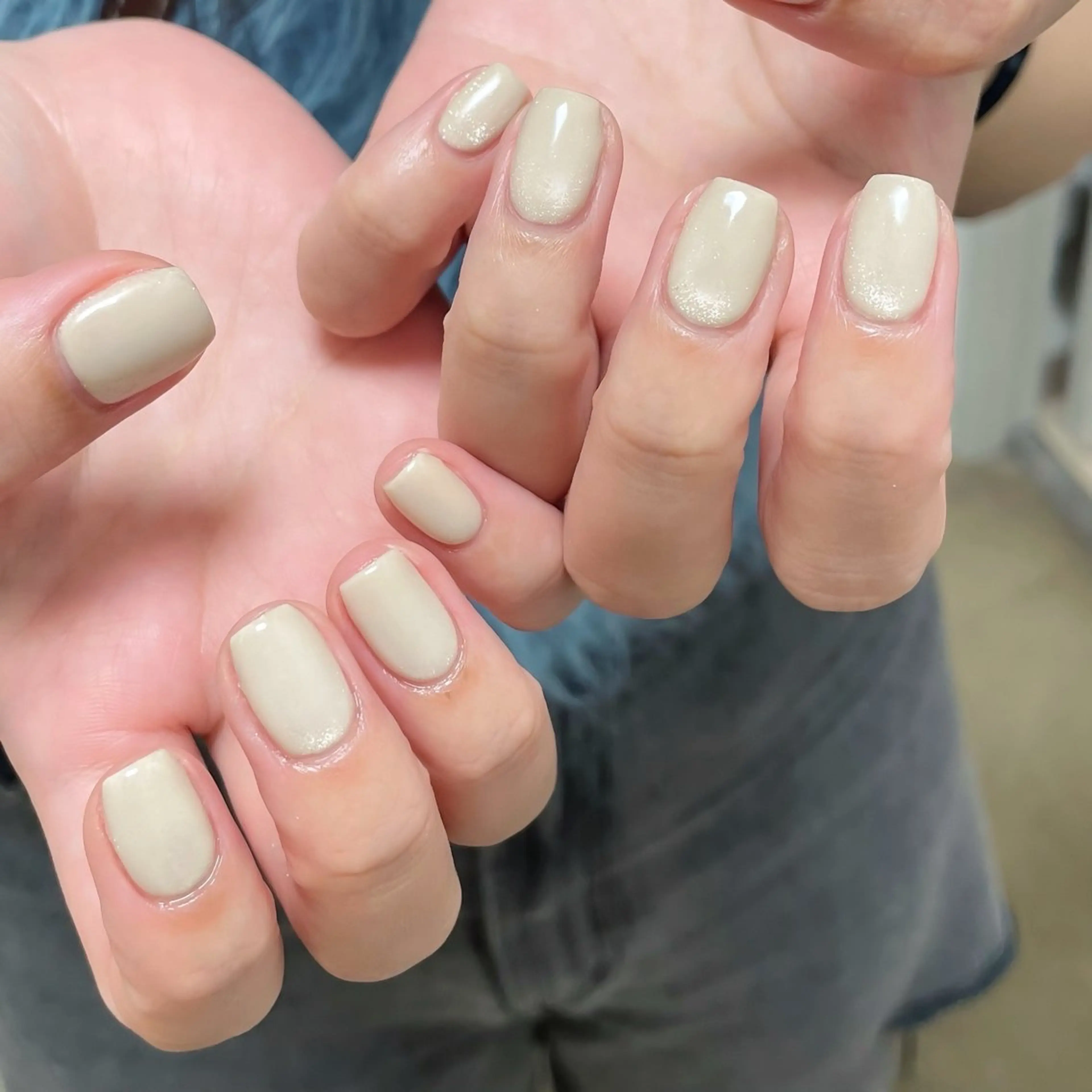 ネイル ワンカラーネイル シンプルネイル ハンドネイル MARU NAIL Izumiのネイルデザイン