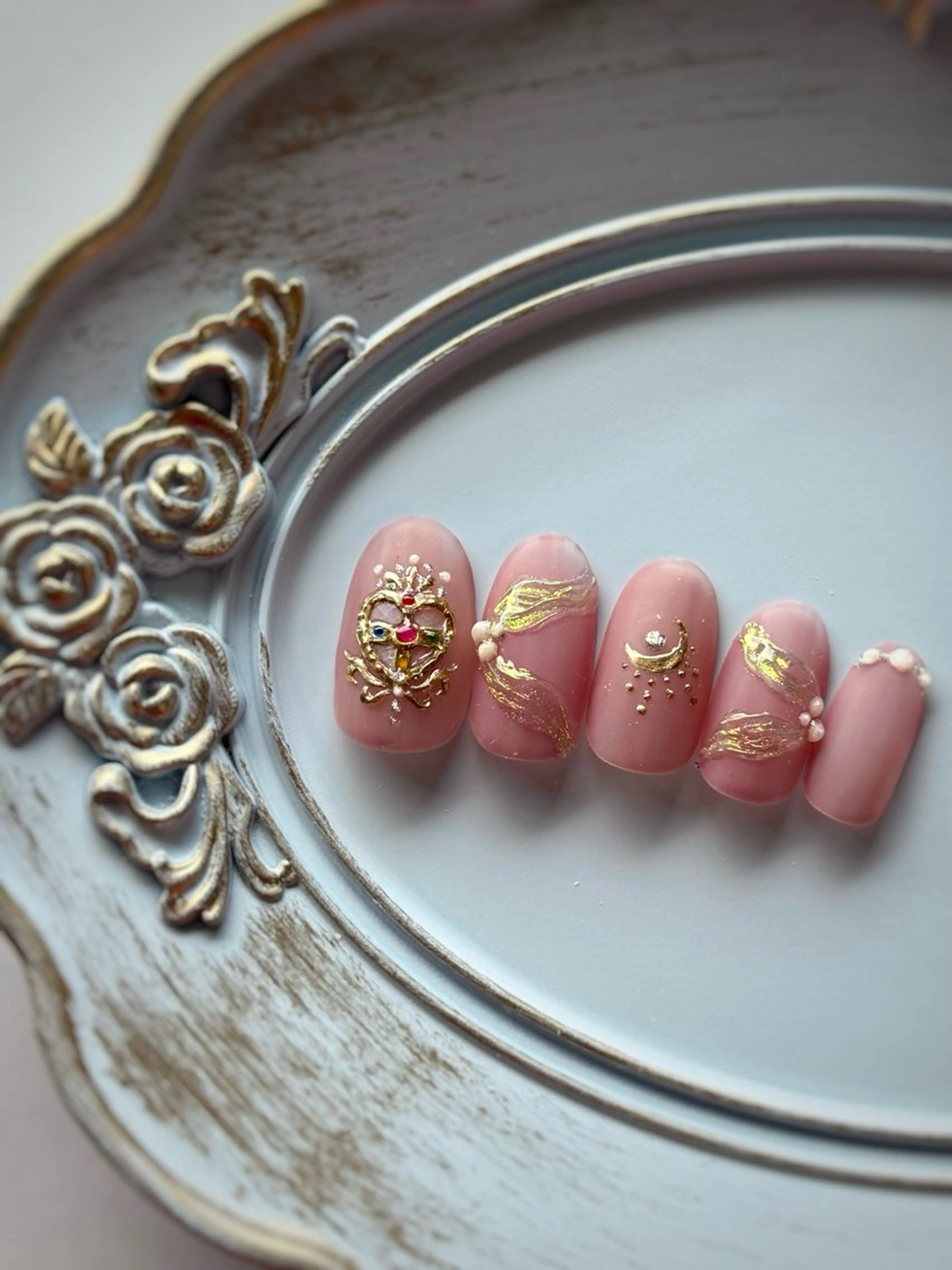 ネイル ハンドネイル FIORITURA Maikoのネイルデザイン