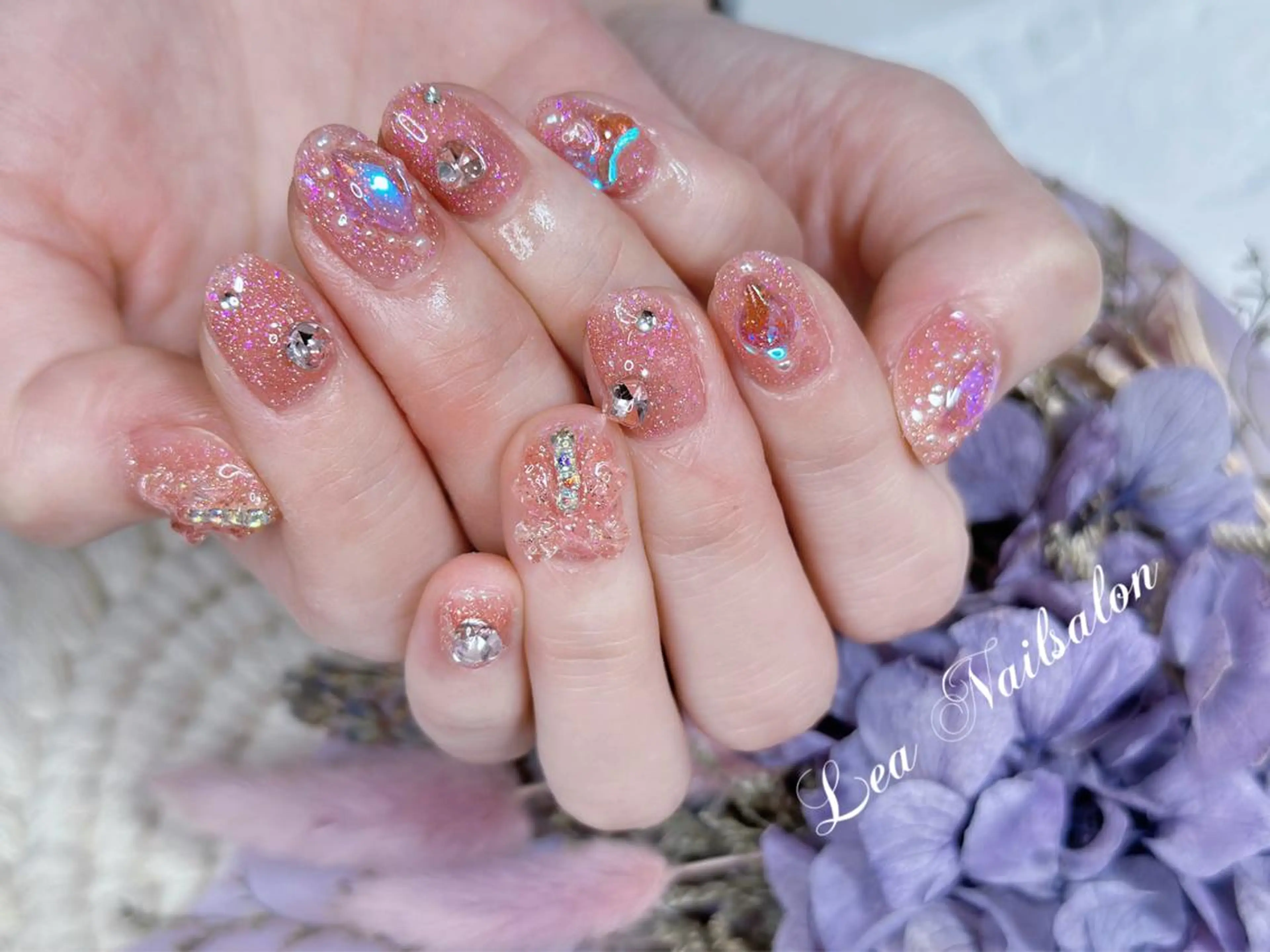 ショート カラー ネイル Le’a NailSalonのネイルデザイン