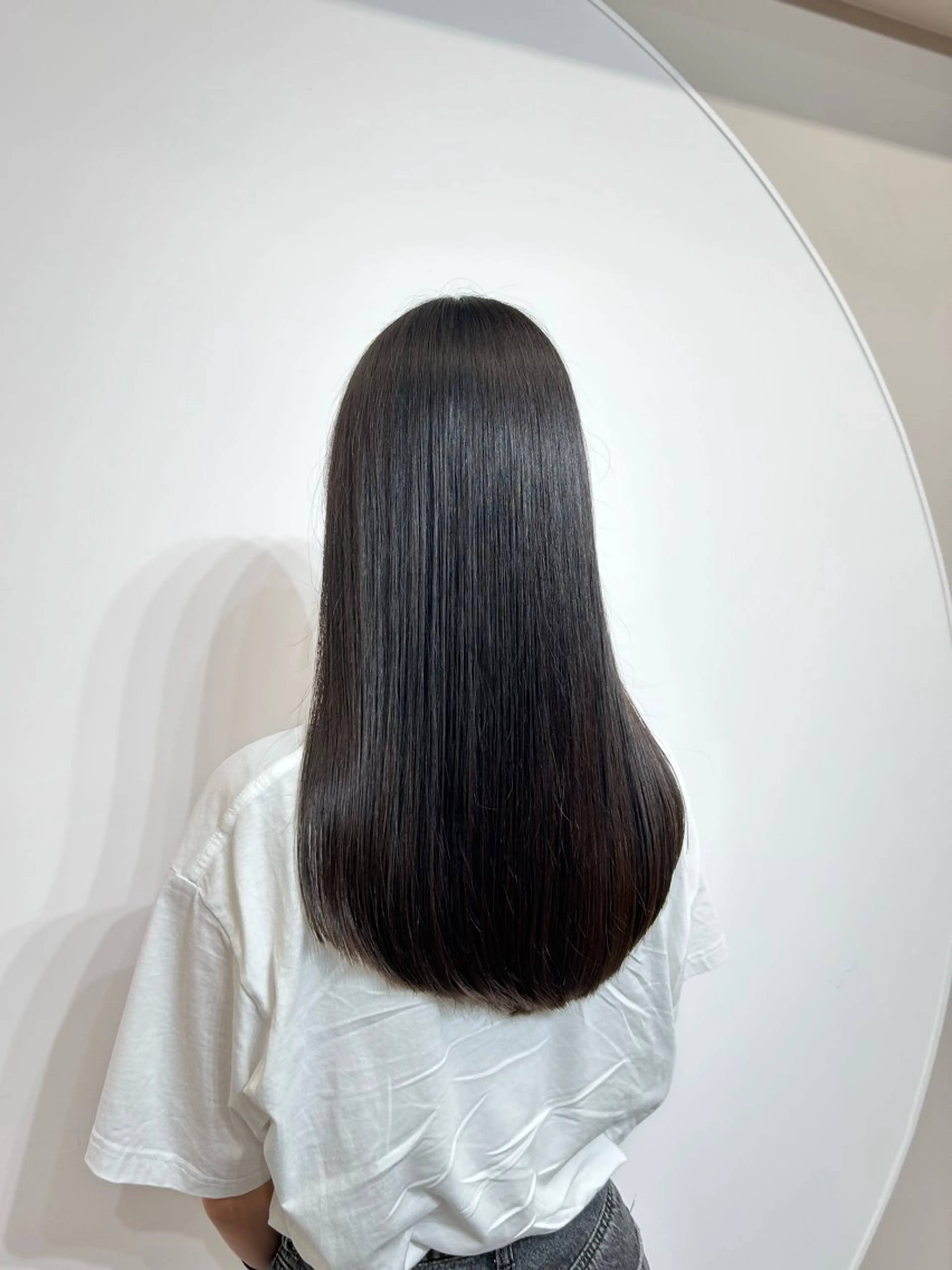 ロング ヘアカラー LOA Ririのヘアスタイル