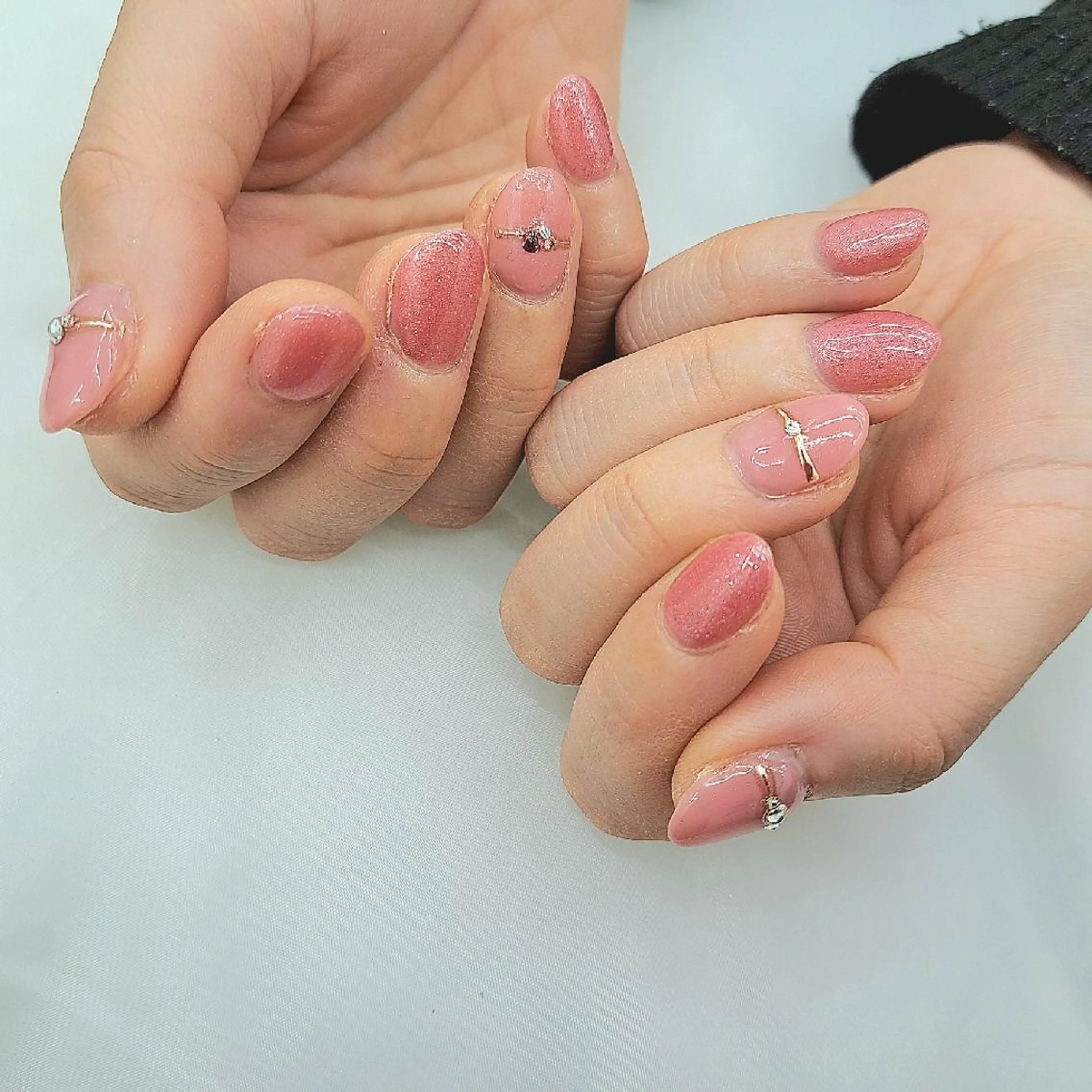 ネイル 持ち込み ハンドネイル Bianca八王子 まえさだのネイルデザイン