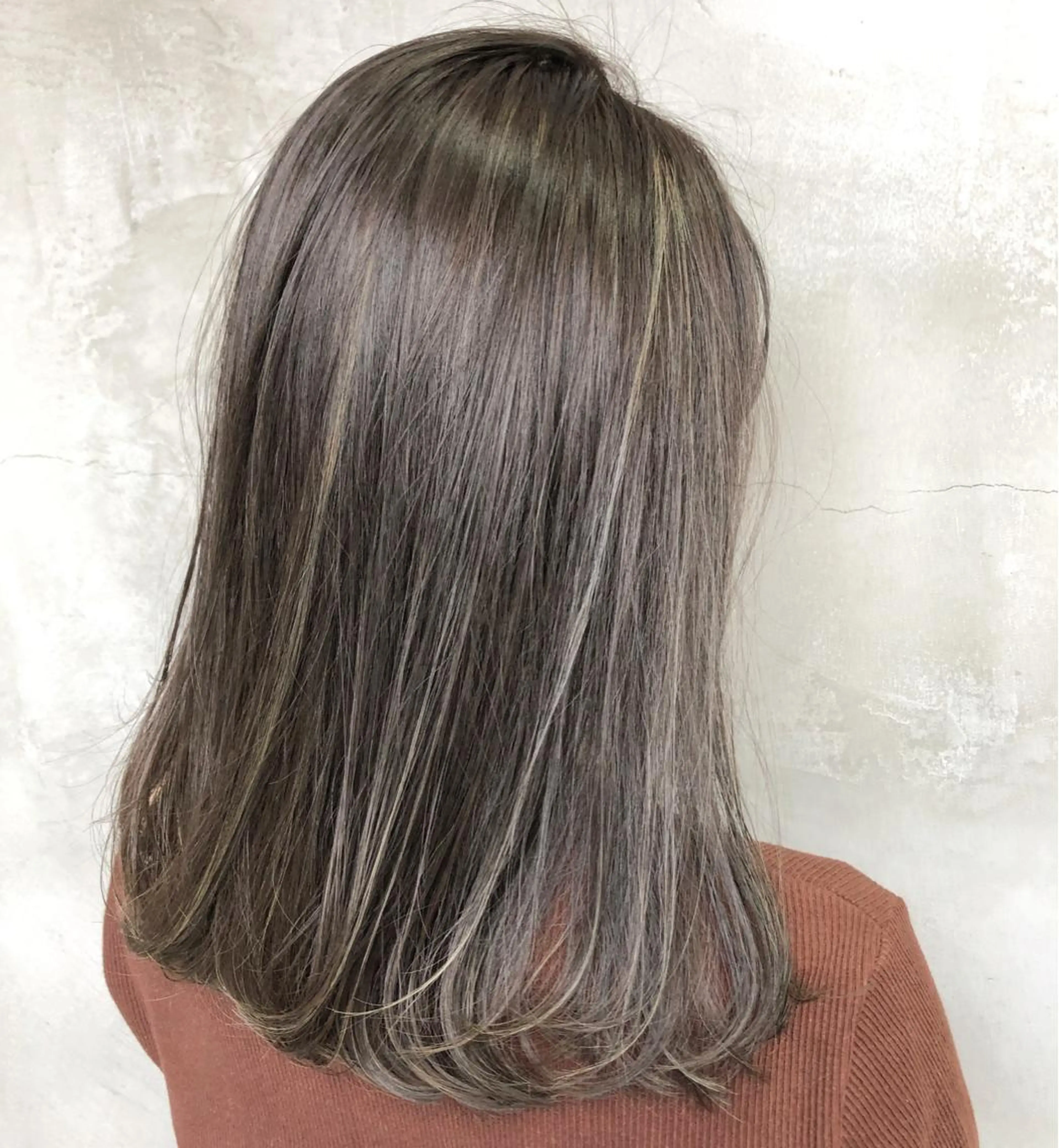 ミディアム カラー 北間 寛哉のヘアスタイル