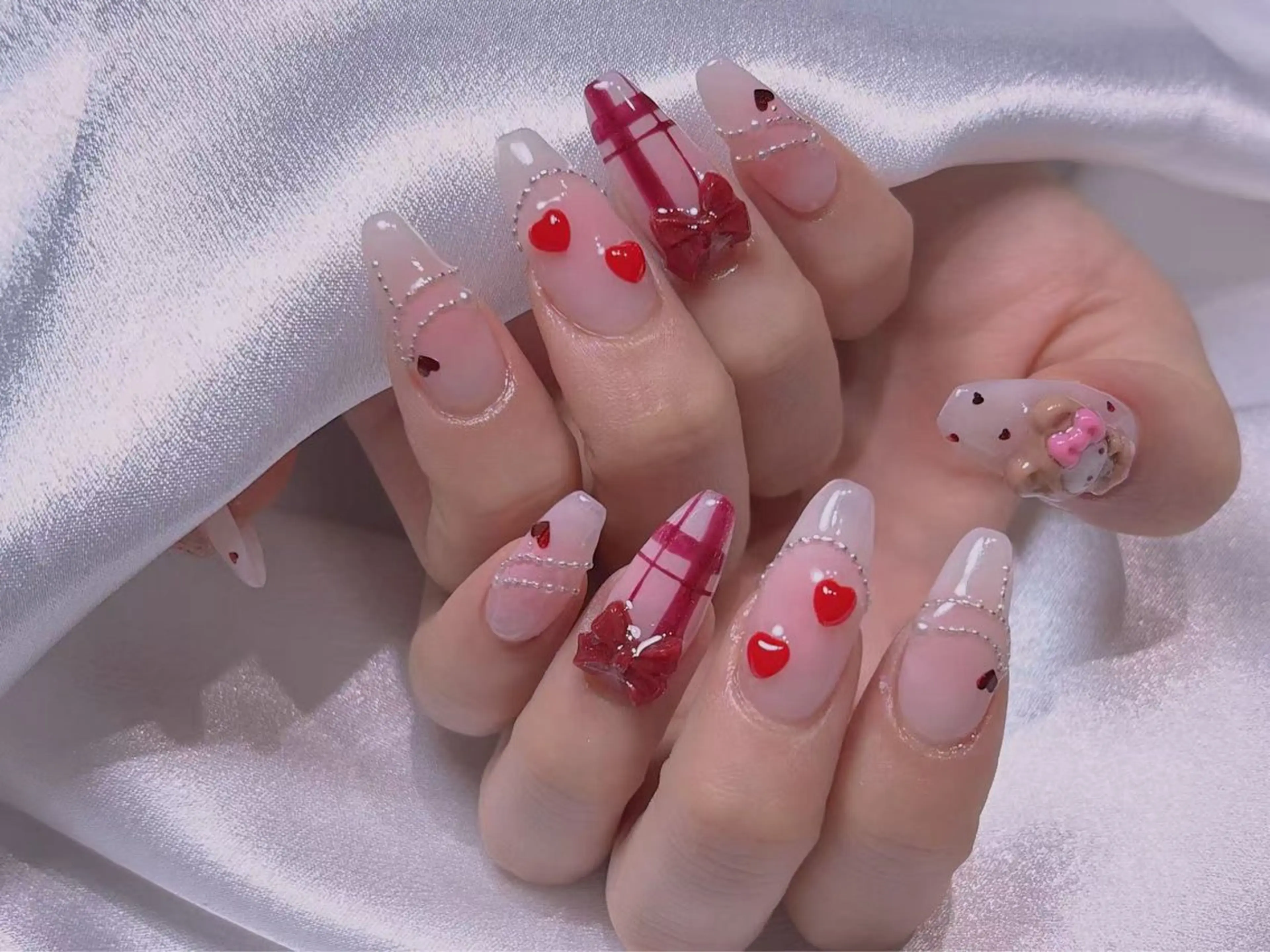 ネイル 長さ出し専門店 RIRIのネイルデザイン