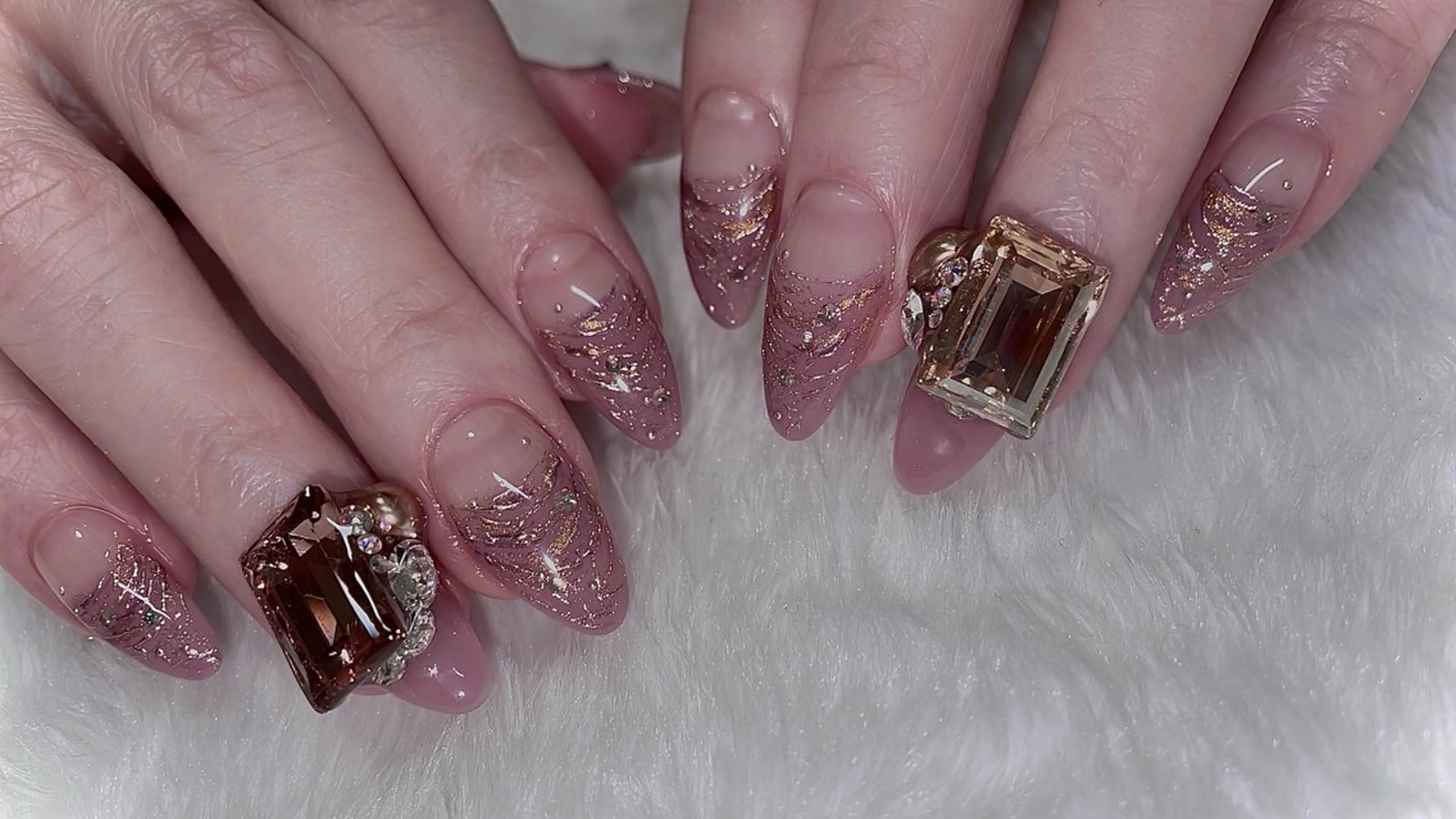 ネイル Spiky とうげ ふうかのネイルデザイン