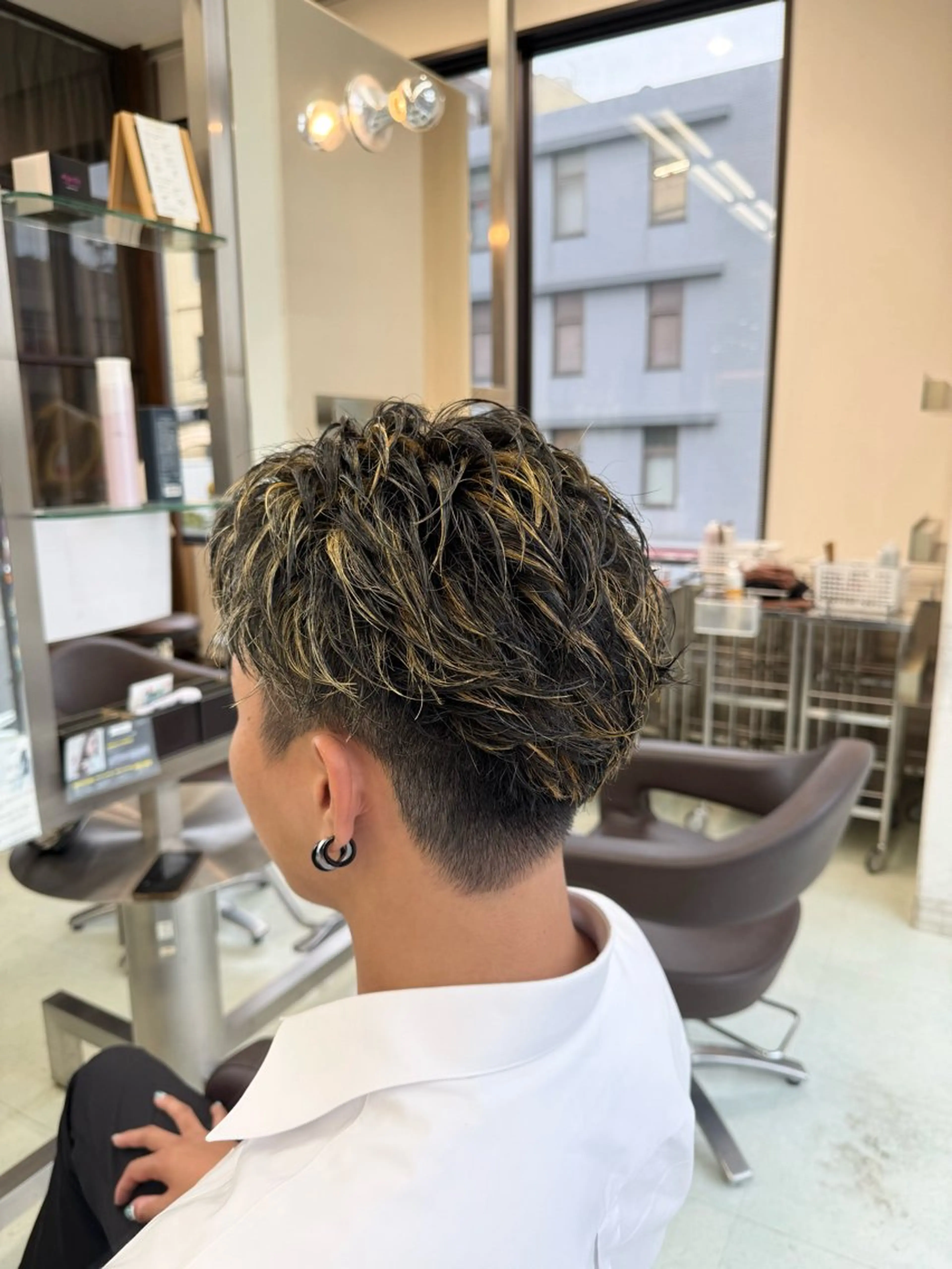 カラー メンズ カット ヘアカラー 新井優馬｜縮毛矯正/ 地毛風ストレートのヘアスタイル