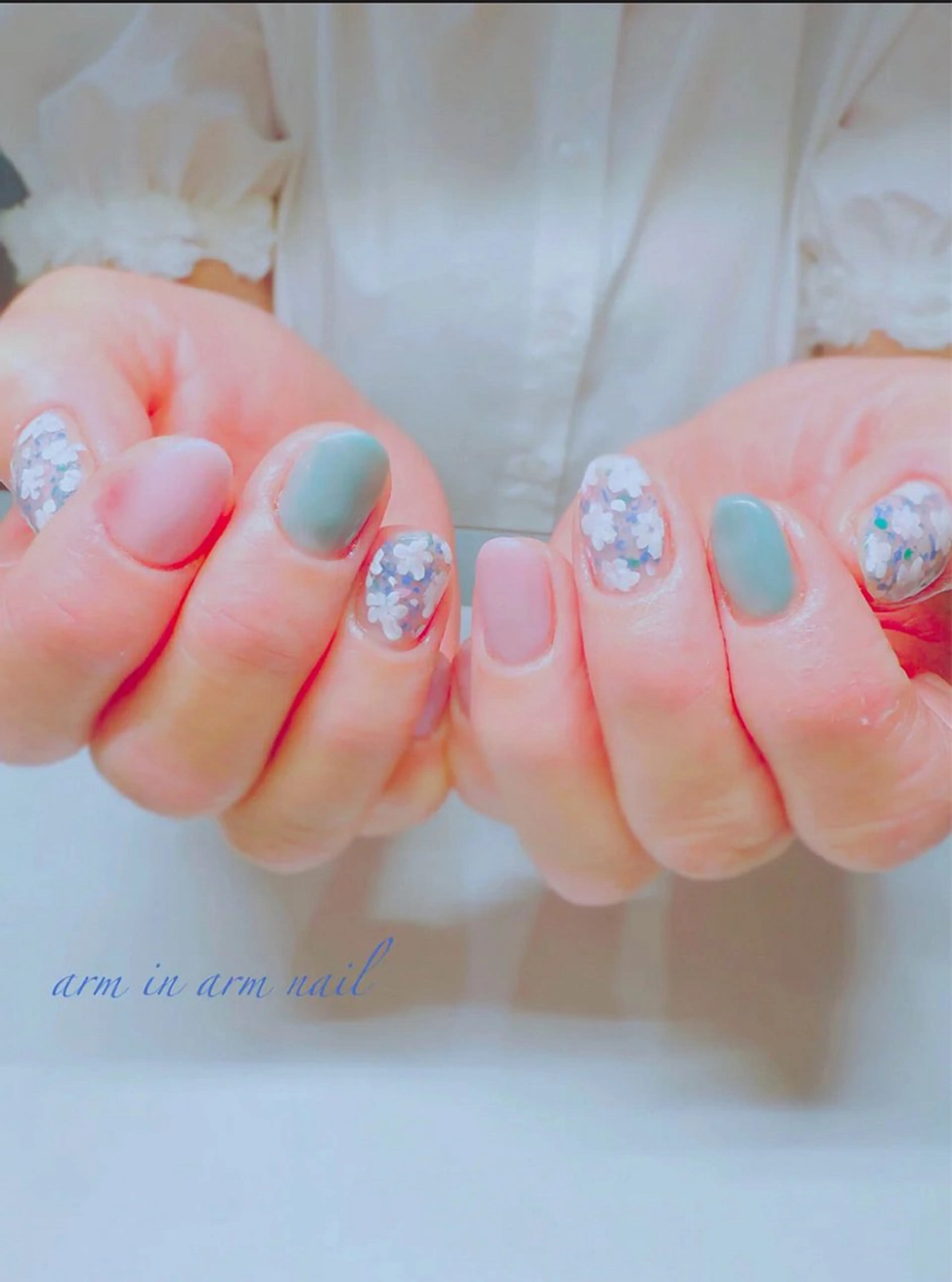 ネイル arm in arm ︎✿Yamamotoのマツエク・マツパデザイン