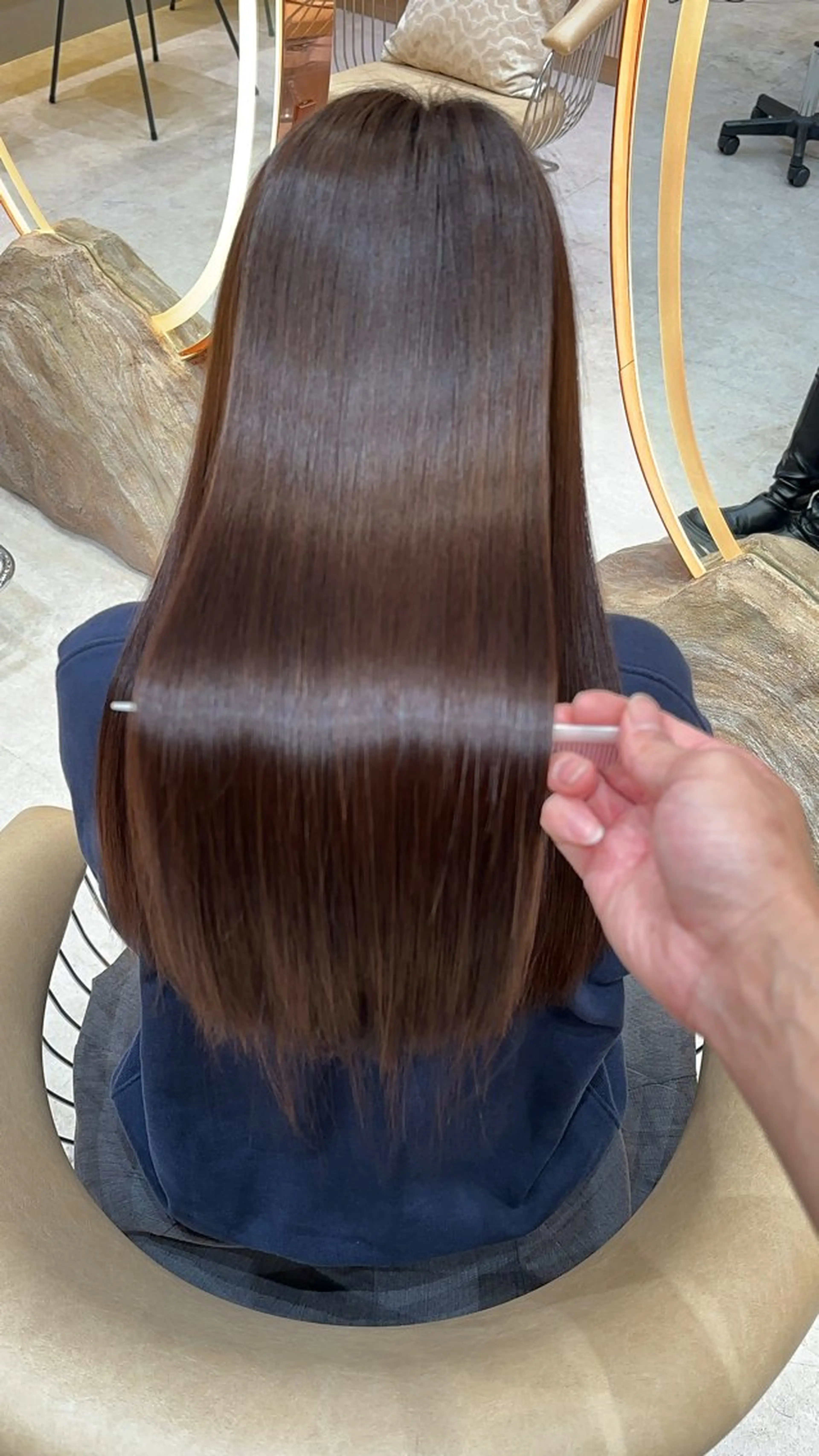 セミロング カラー カット ヘアカラー 縮毛矯正 レイヤー❣️縮毛矯 川村利幸のヘアスタイル