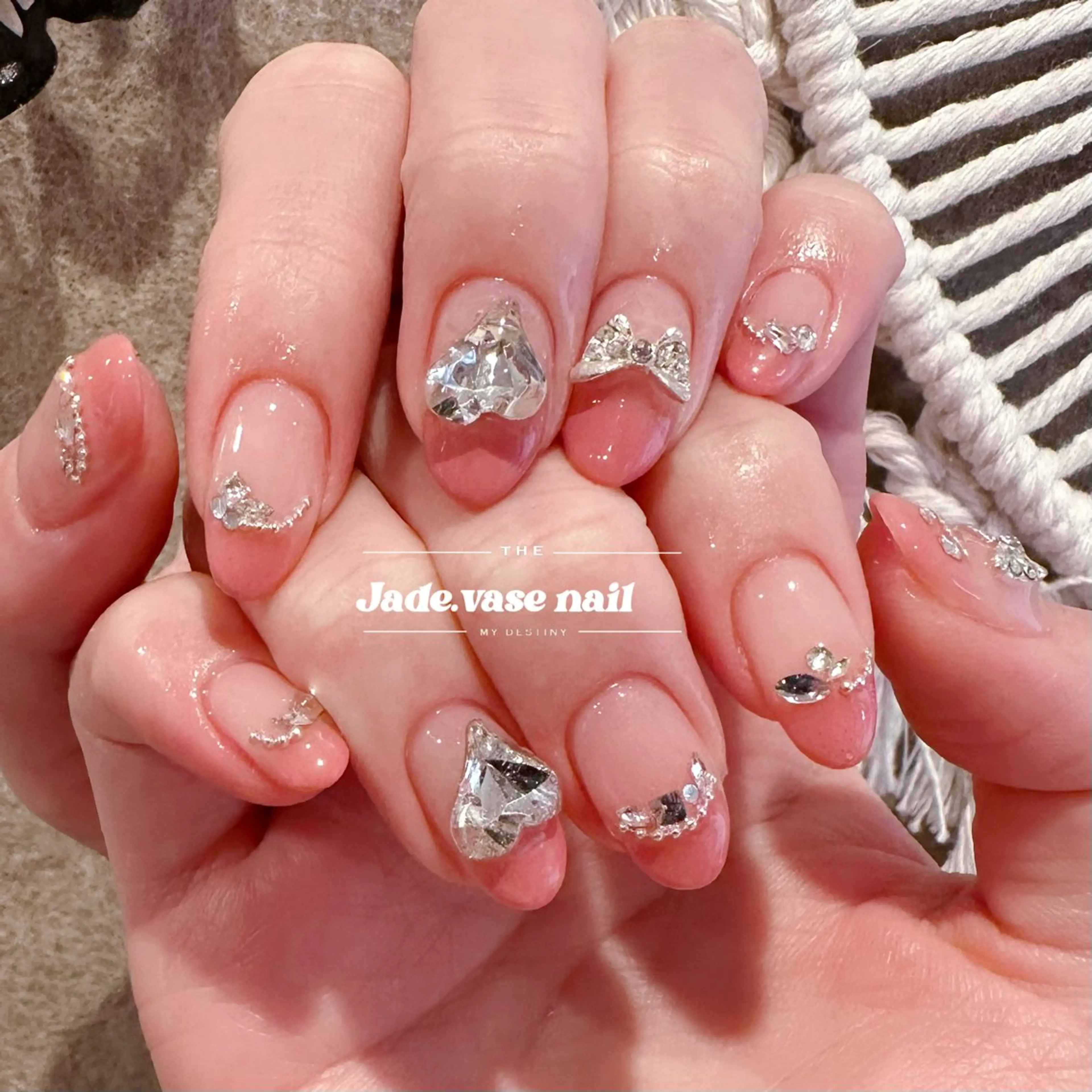 ネイル ハンドネイル ハンドケア ✰Jade.vase 银座のネイルデザイン