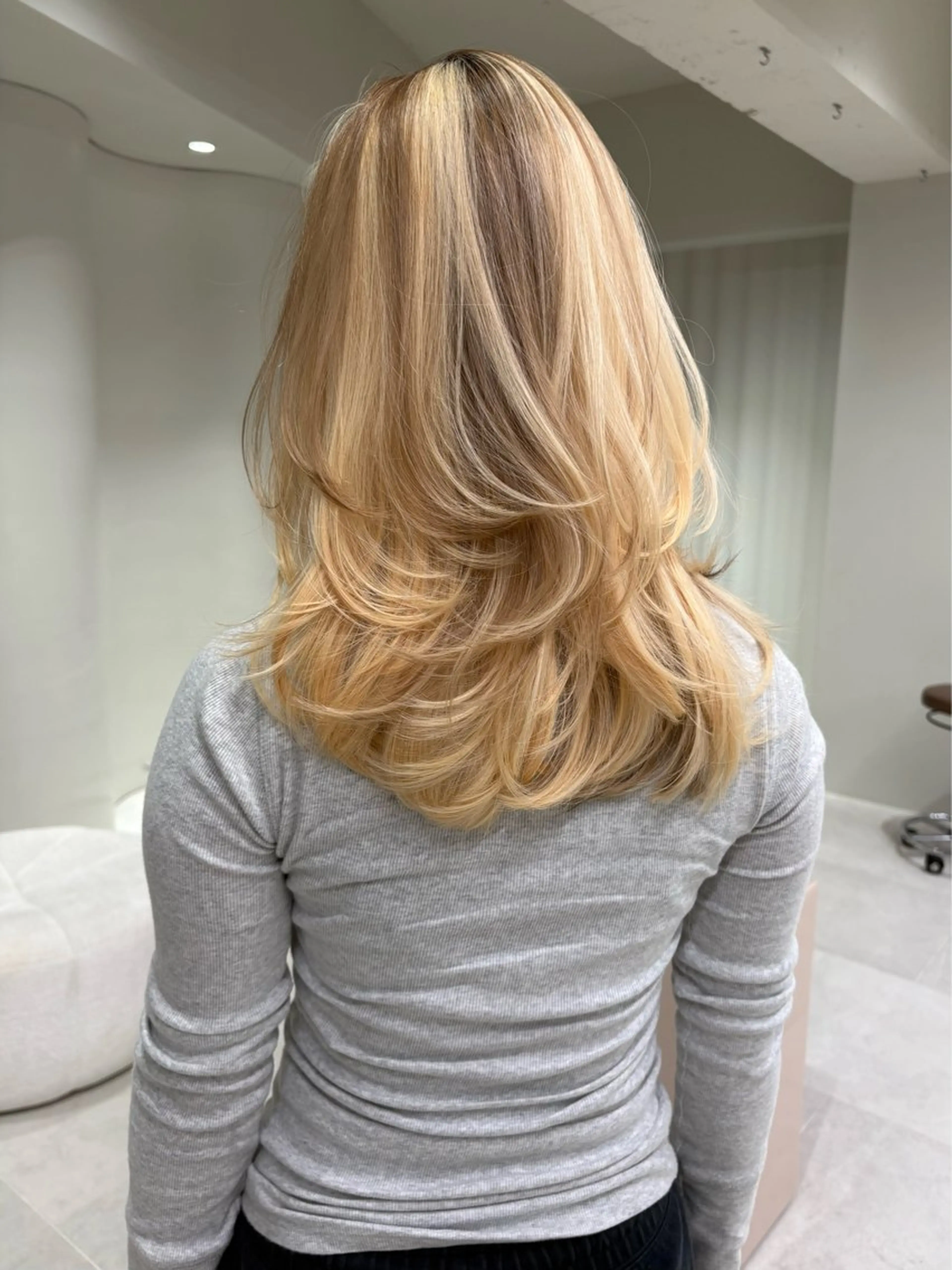 セミロング カラー レイヤーカット カット 海外レイヤー /NAGISAのヘアスタイル