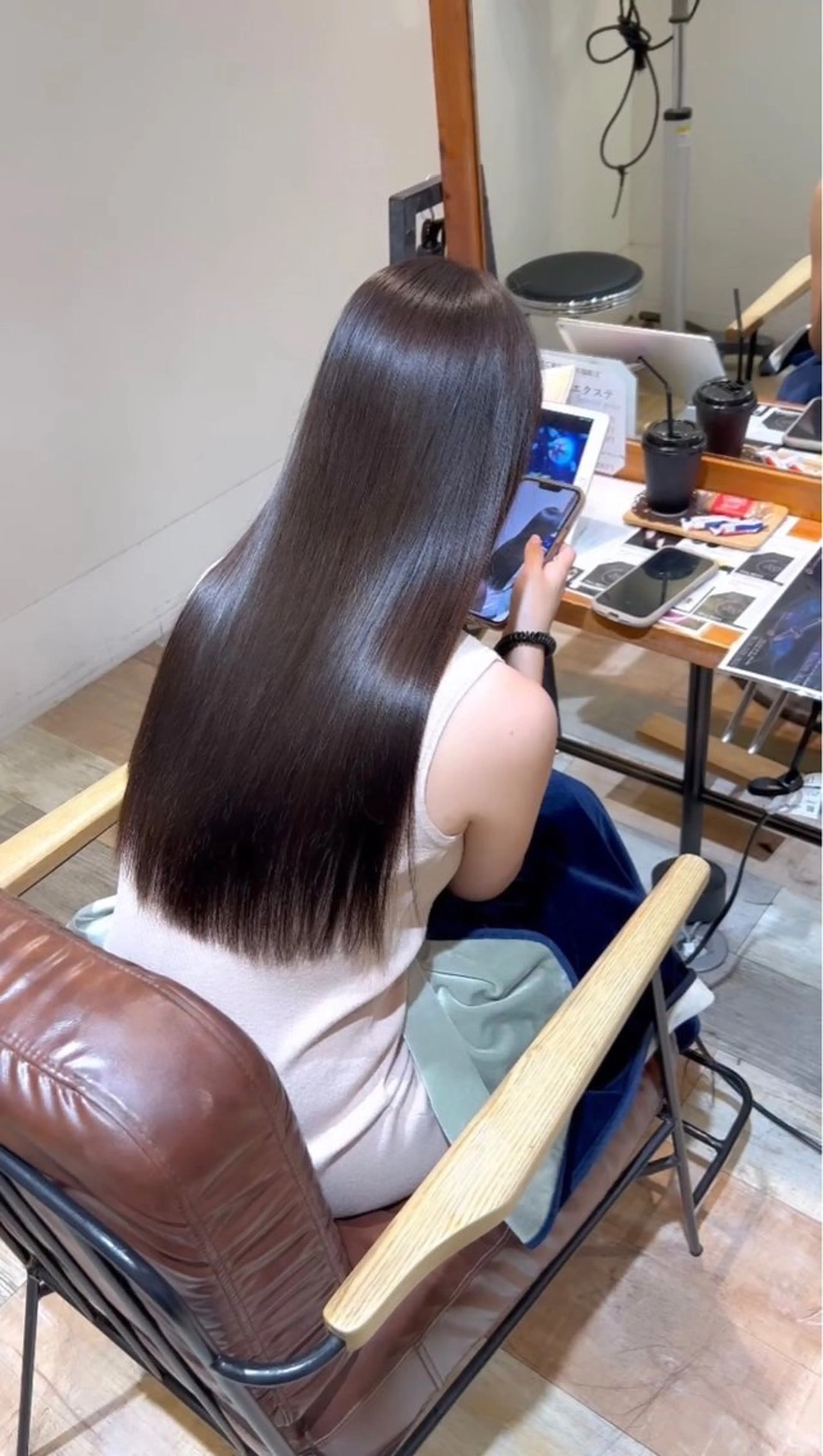 カラー ブリーチなしカラー 美髪矯正・清水天空のヘアスタイル