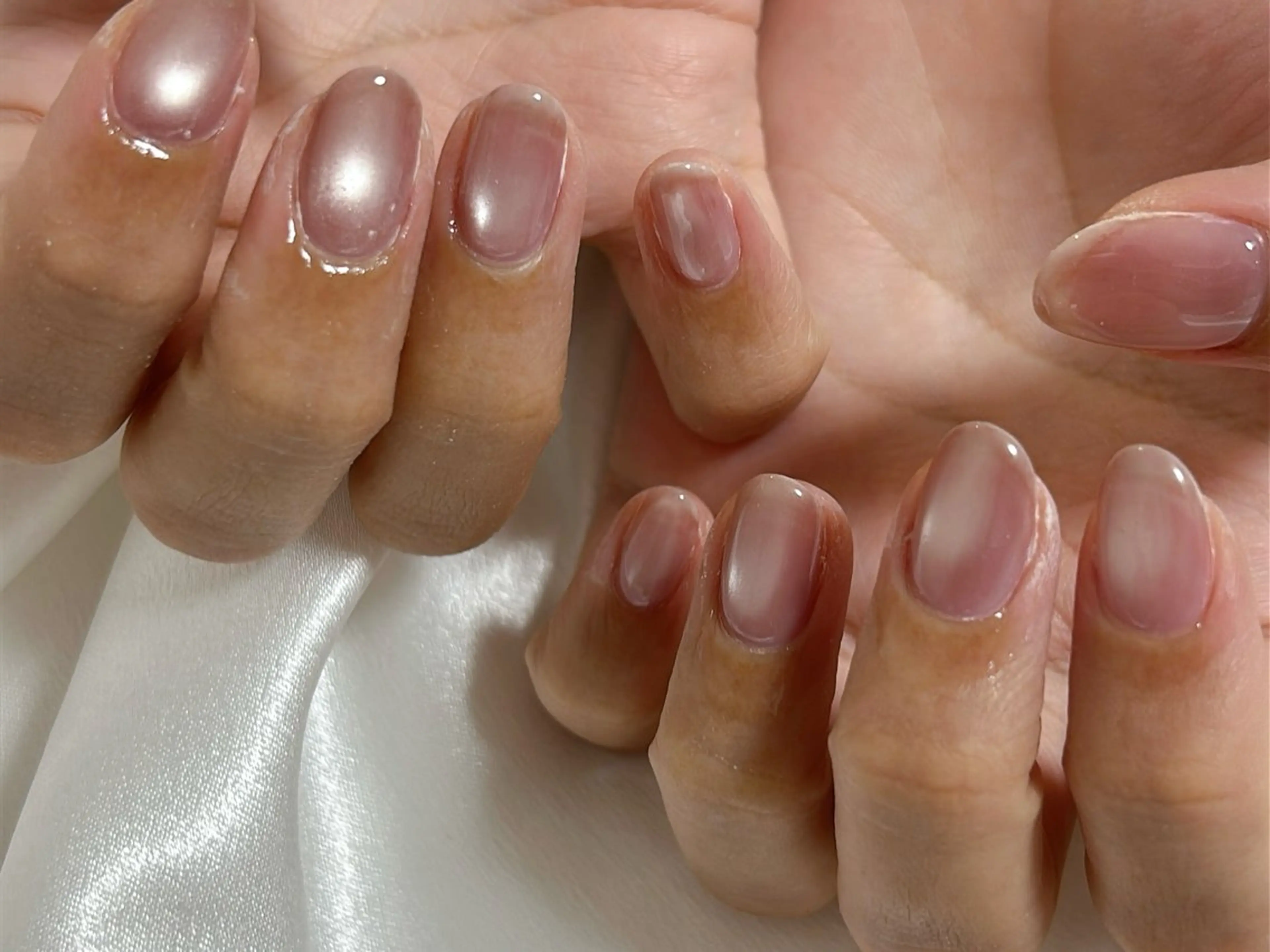 ネイル オーロラネイル 桜ネイル フラワーネイル フットネイル フレンチネイル ハンドネイル mogunail &blowのネイルデザイン