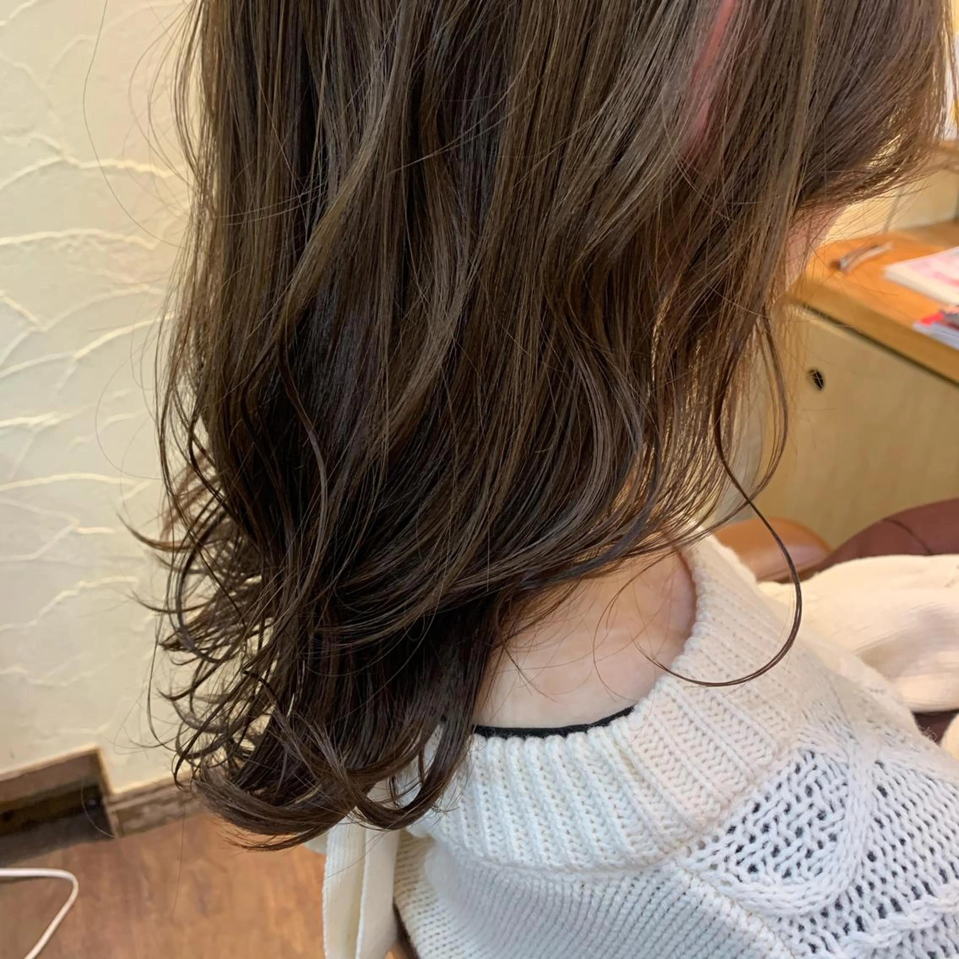 ロング カラー ベージュカラー mizuho .のヘアスタイル