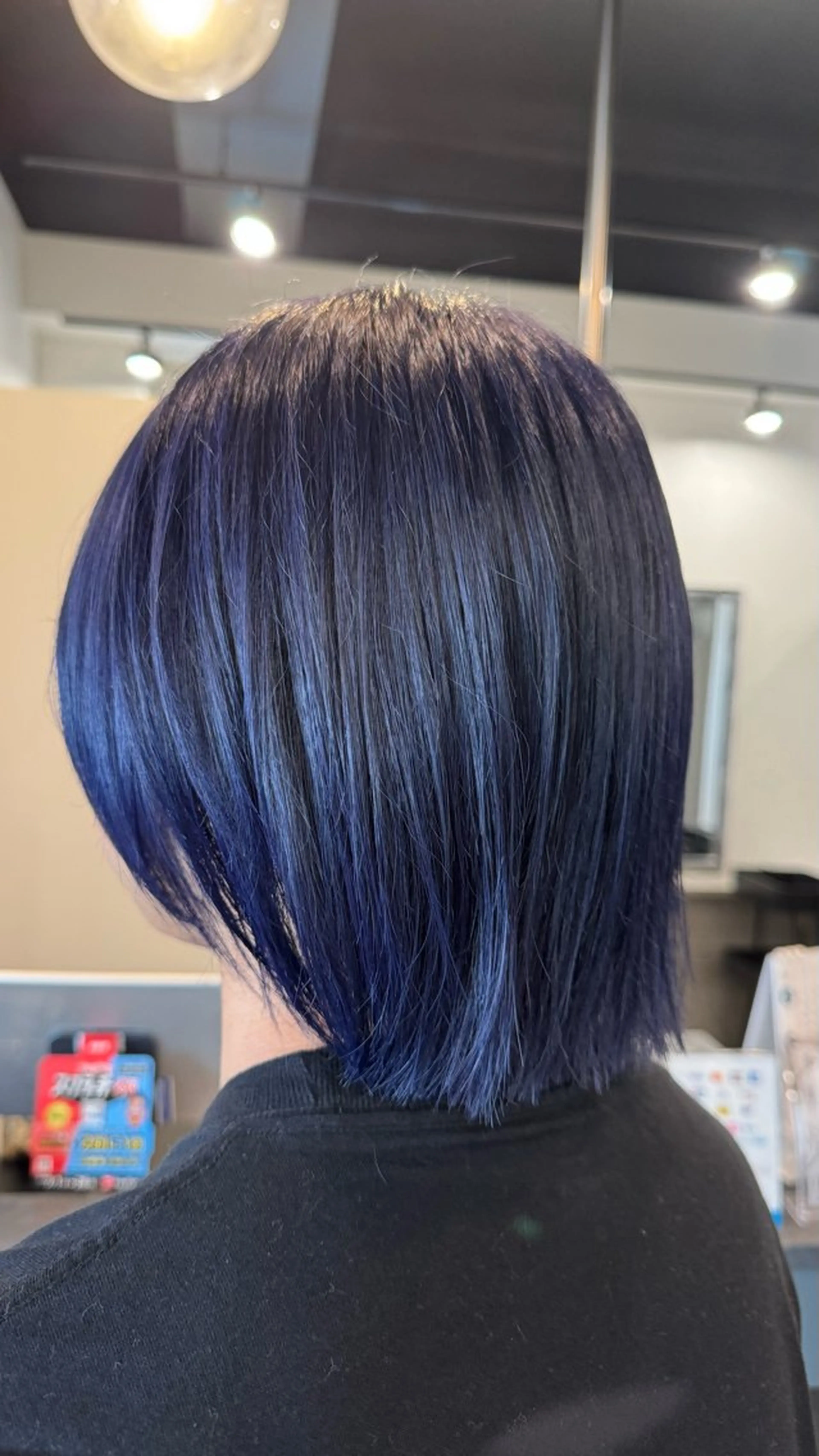 ミディアム ボブ カット ヘアカラー dog star 関 海斗のヘアスタイル