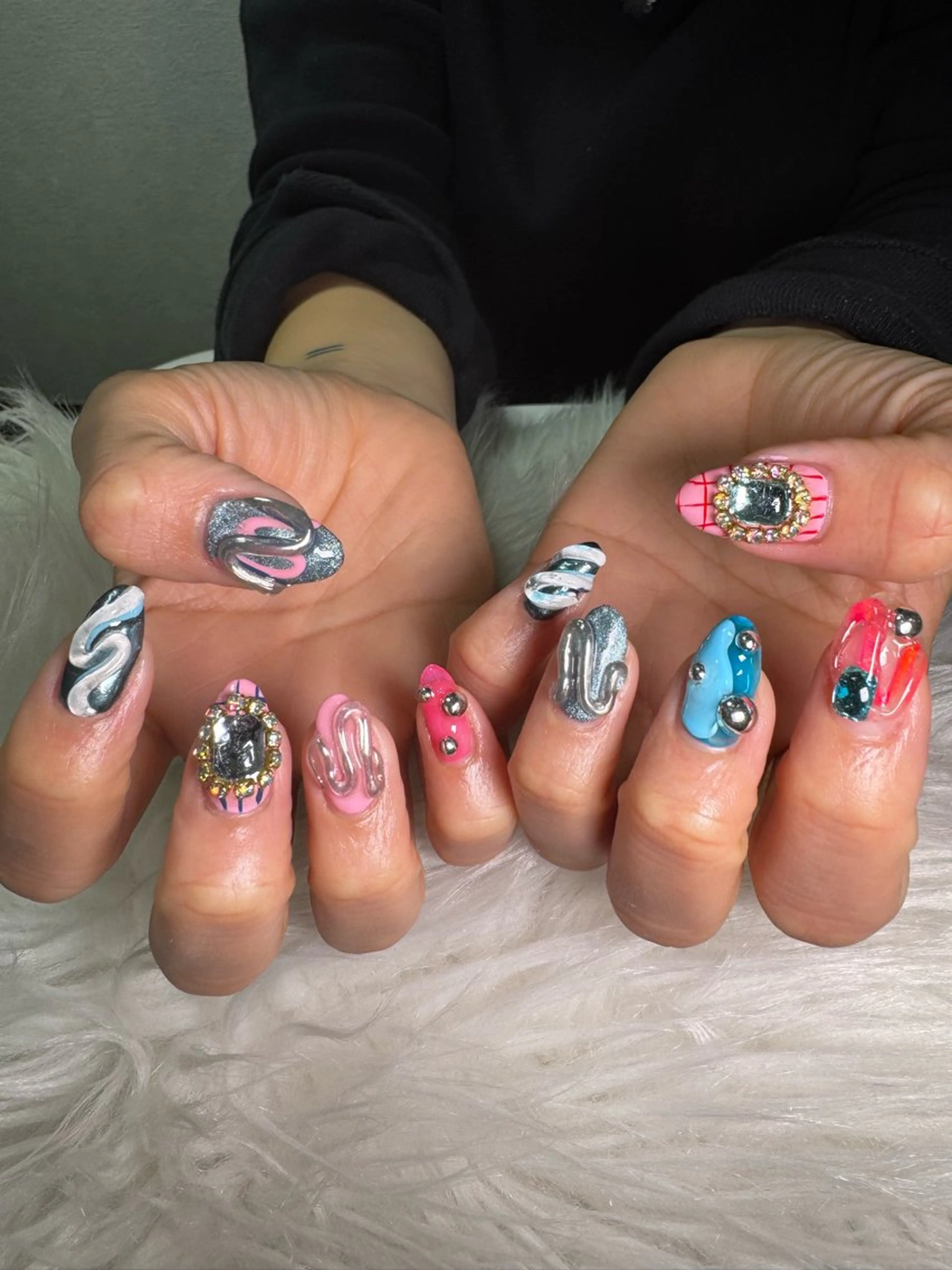 ネイル ハンドネイル YOUTH nails waxing所属・YOUTH natsumiのネイルデザイン