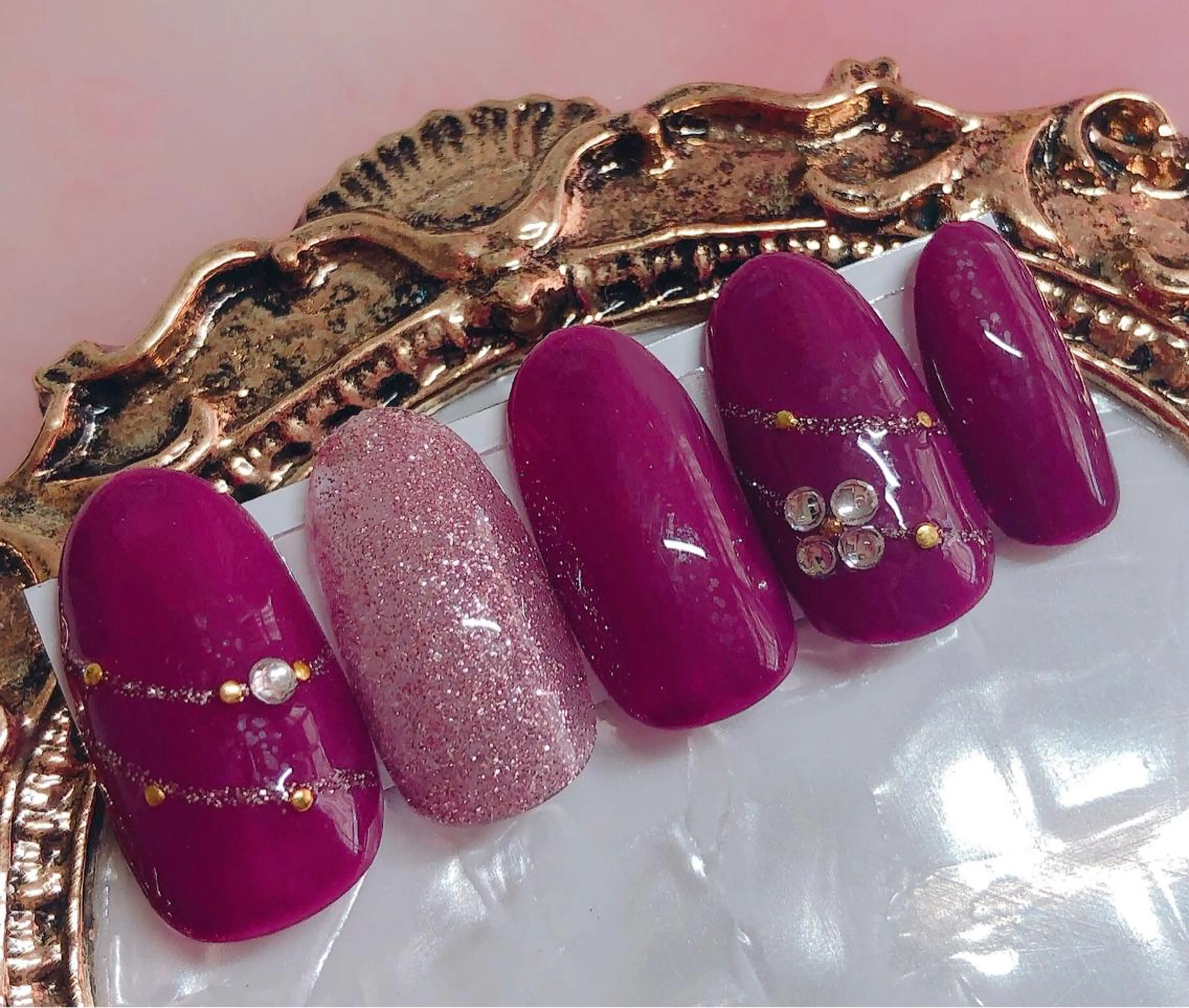 ネイル ハンドネイル CROWN プライベートサロンのネイルデザイン