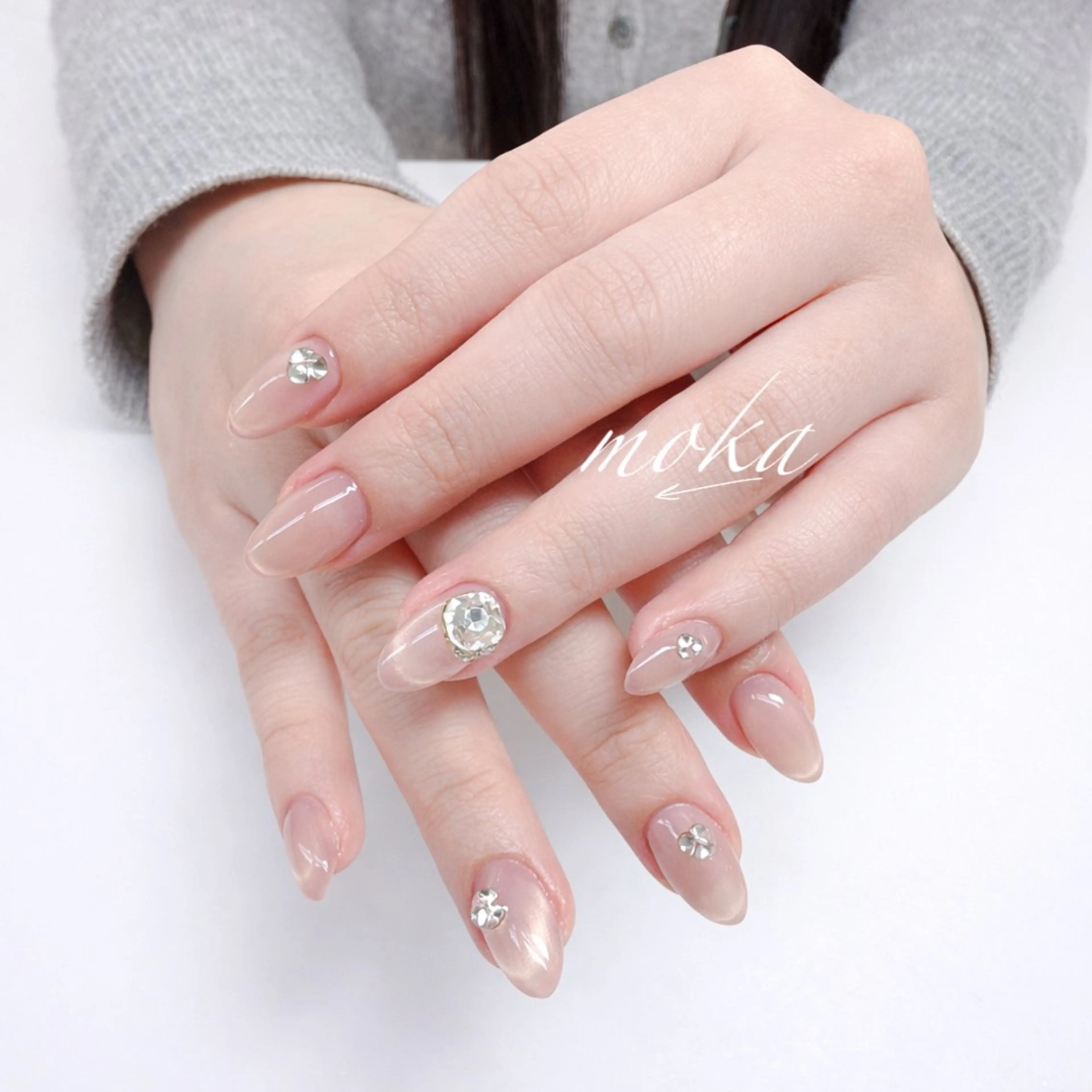 ネイル 胡蝶蘭レディースサロ ンNailMOKAのネイルデザイン