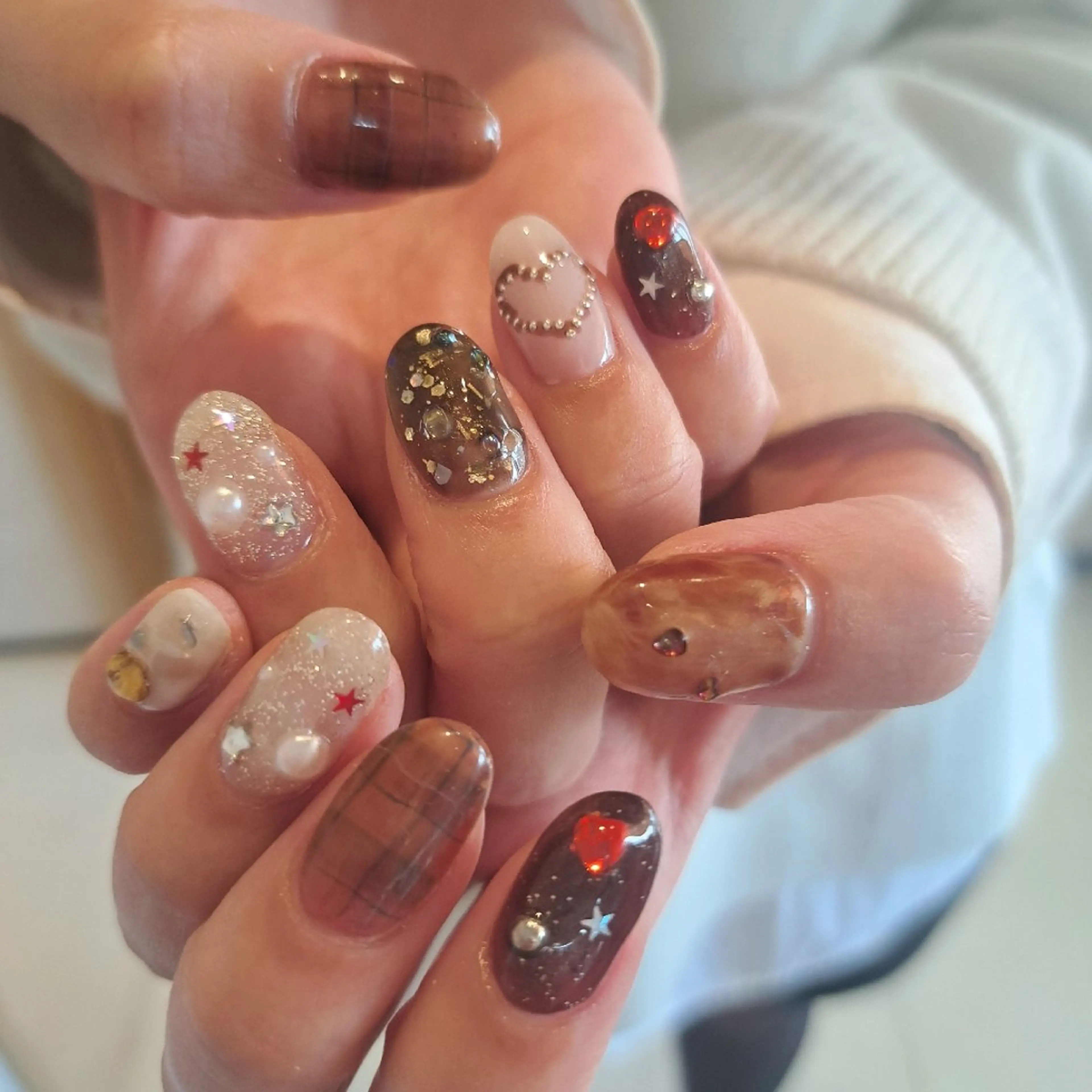 ネイル アートネイル ブラウン ジェルネイル 持ち込み バレンタイン ハンドネイル Nail mood デザイン持ち込みokのネイルデザイン