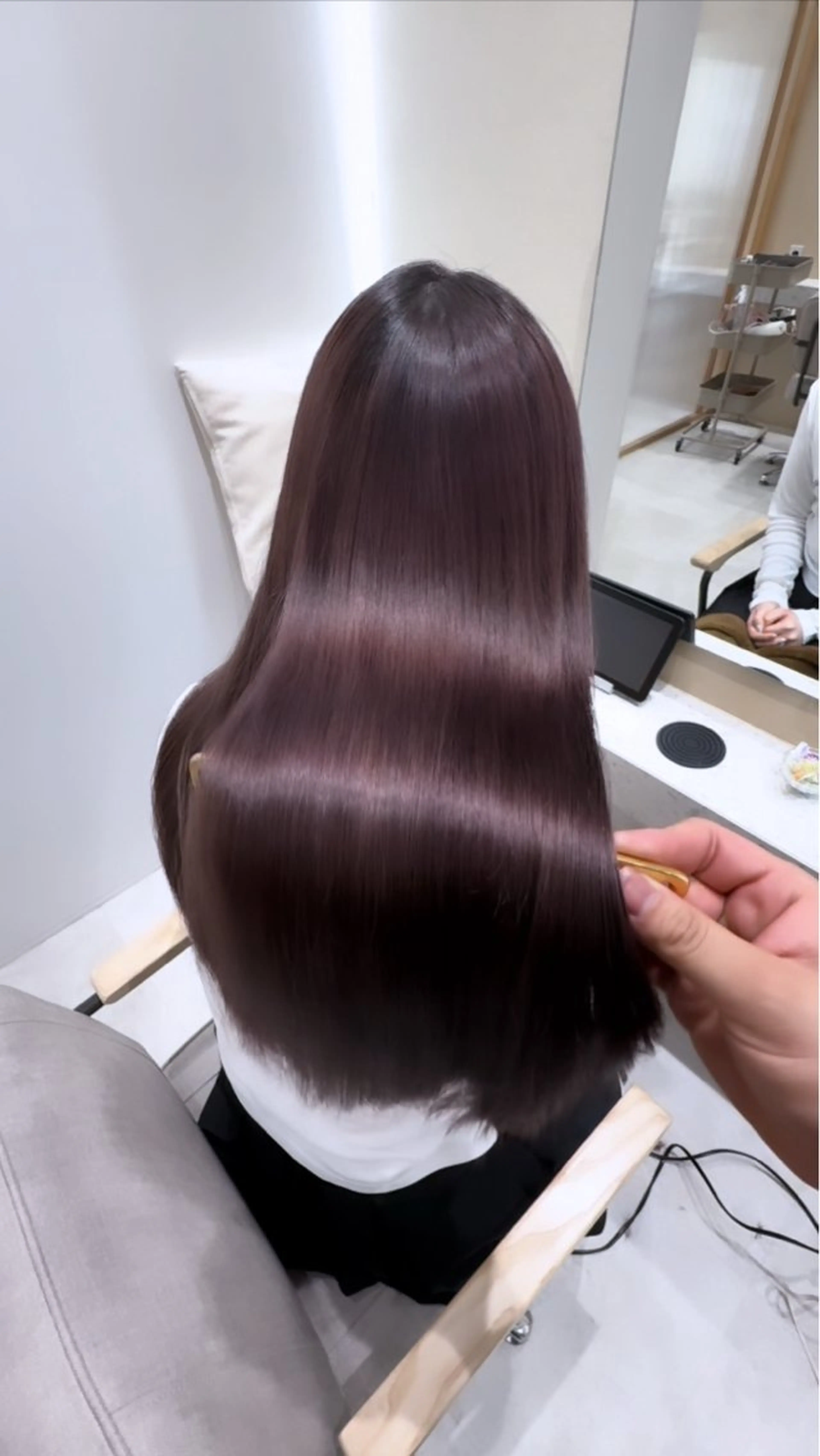 ロング カット ヘアカラー 🥀暖色/髪質改善 🥀🫧秋元大地🫧のヘアスタイル