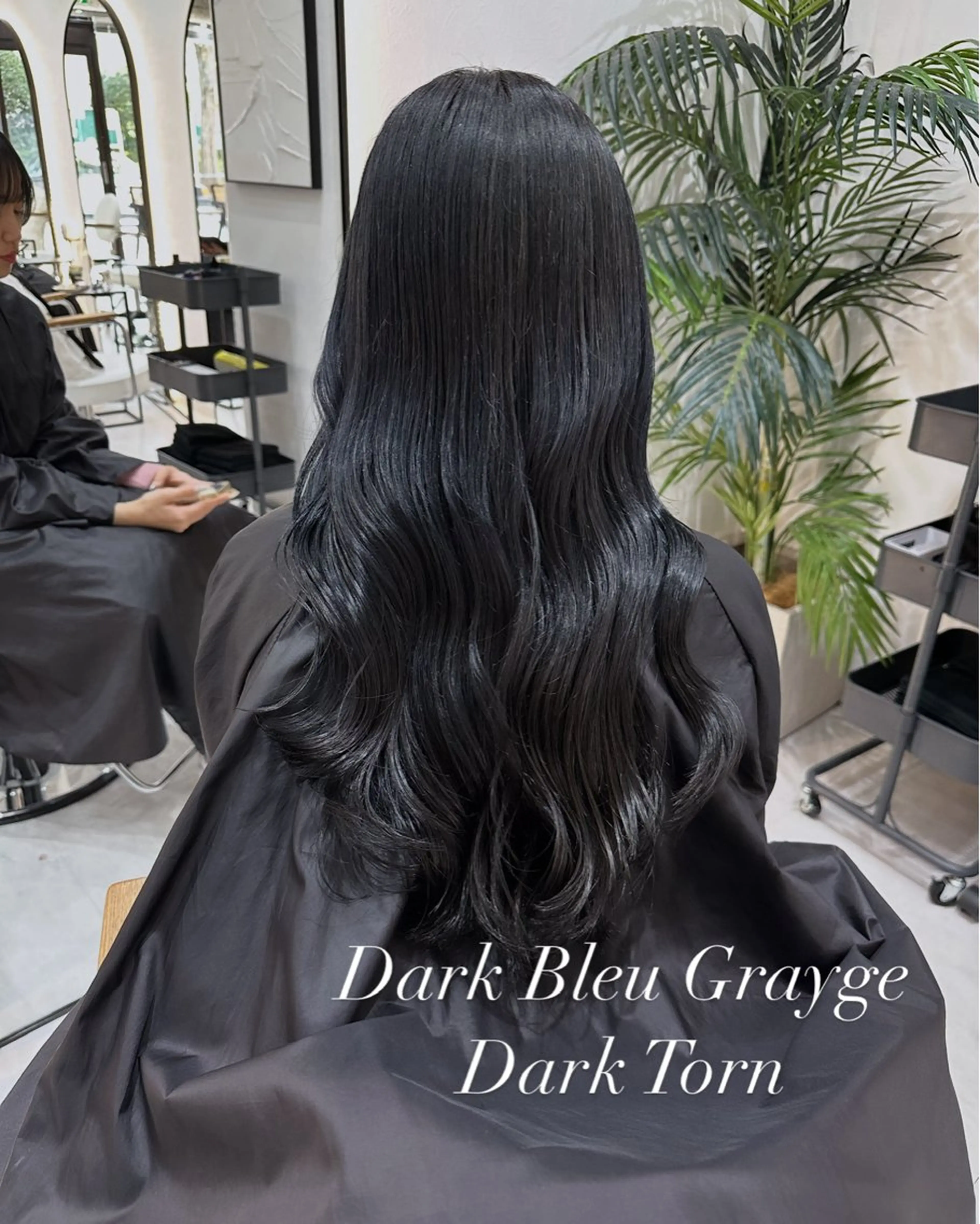 ロング カラー 赤み消し/透明感 オリーブ/福田れんのヘアスタイル