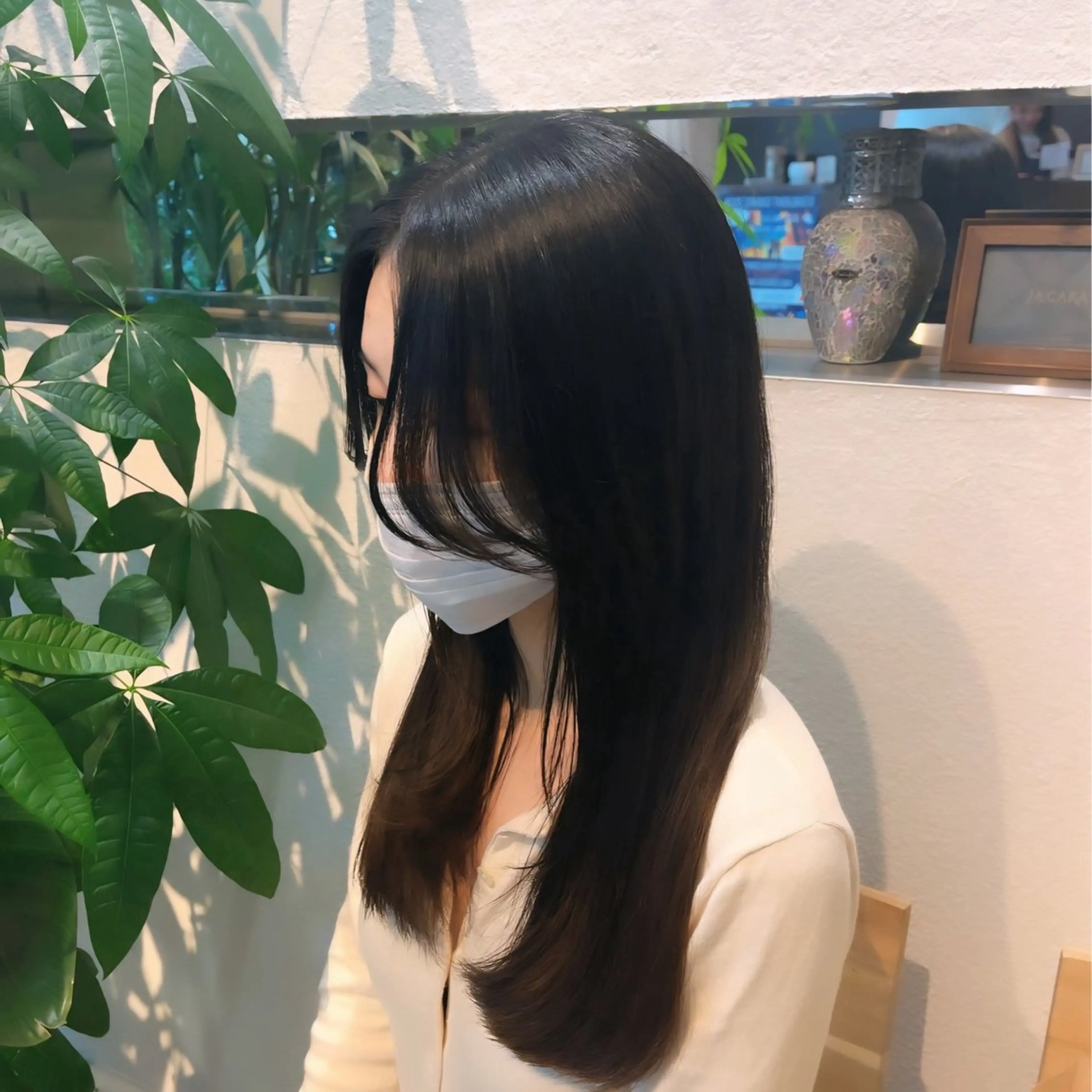 ロング ロング suzuka/透明感 /顔周り/美髪矯正のヘアスタイル