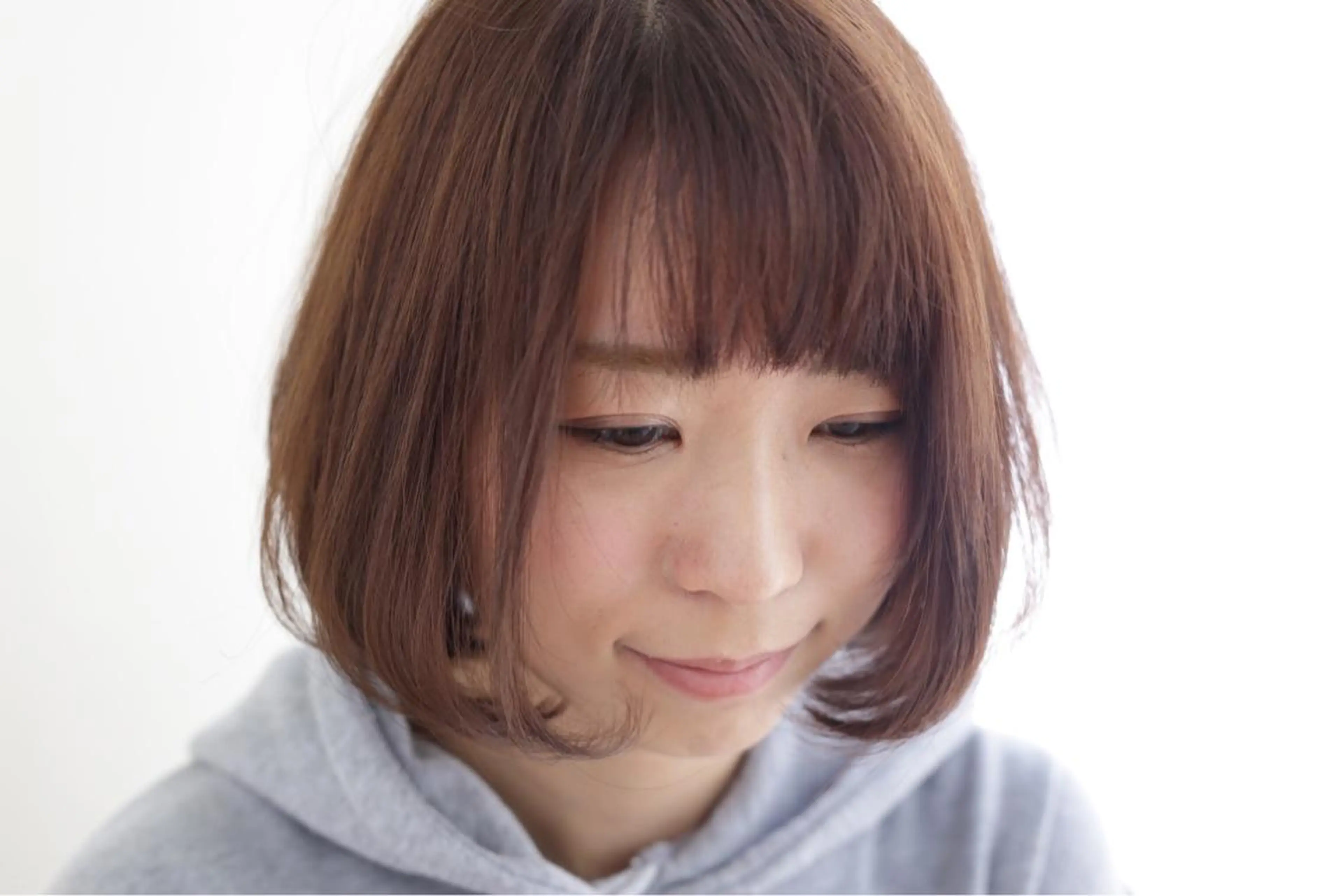 ショート ミディアム カラー アッシュ ベージュカラー ReMix 新宿店所属・タジマ ヤスヒサのヘアスタイル