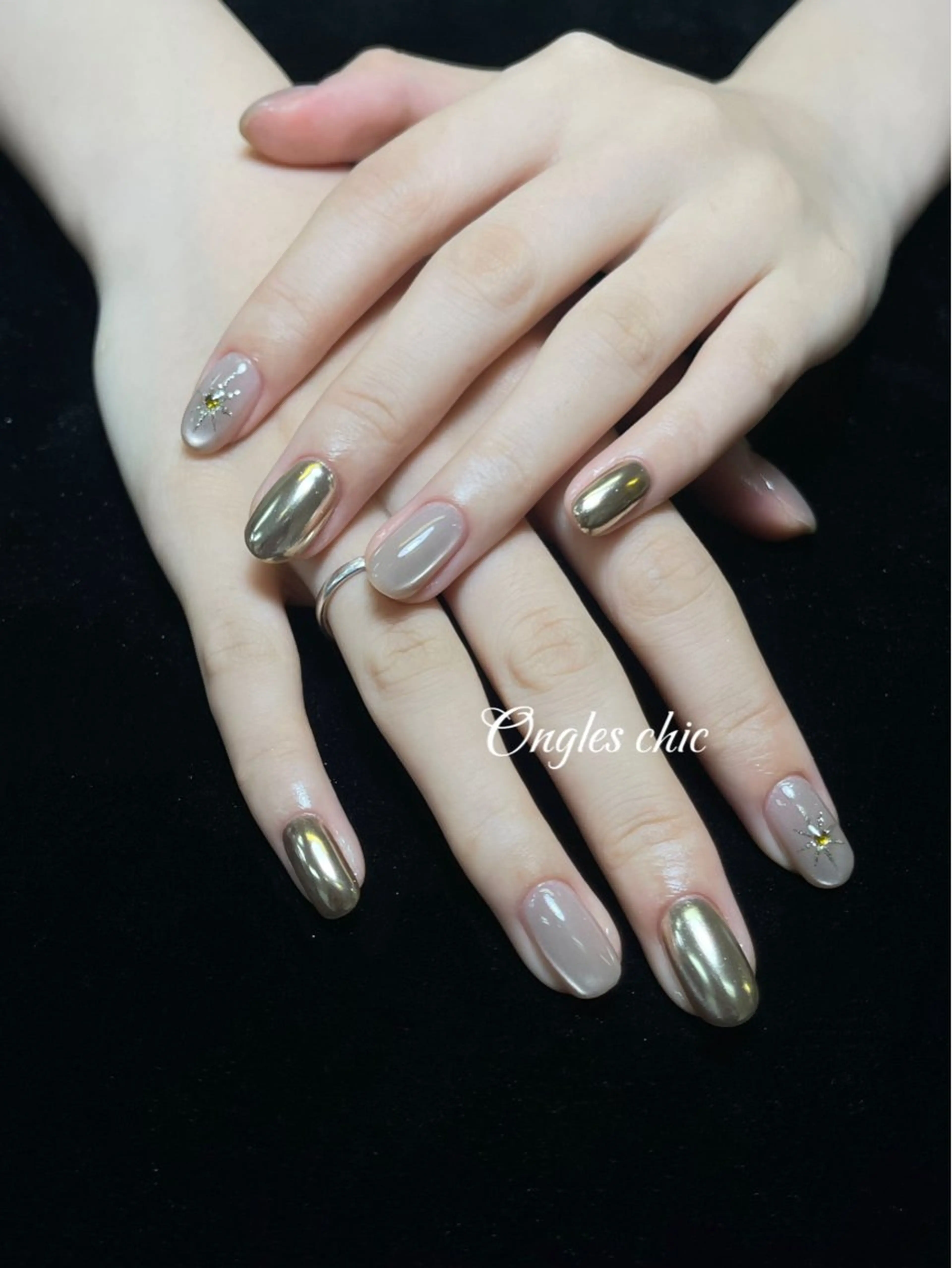 ネイル ハンドネイル ハンドケア ongles chicのネイルデザイン