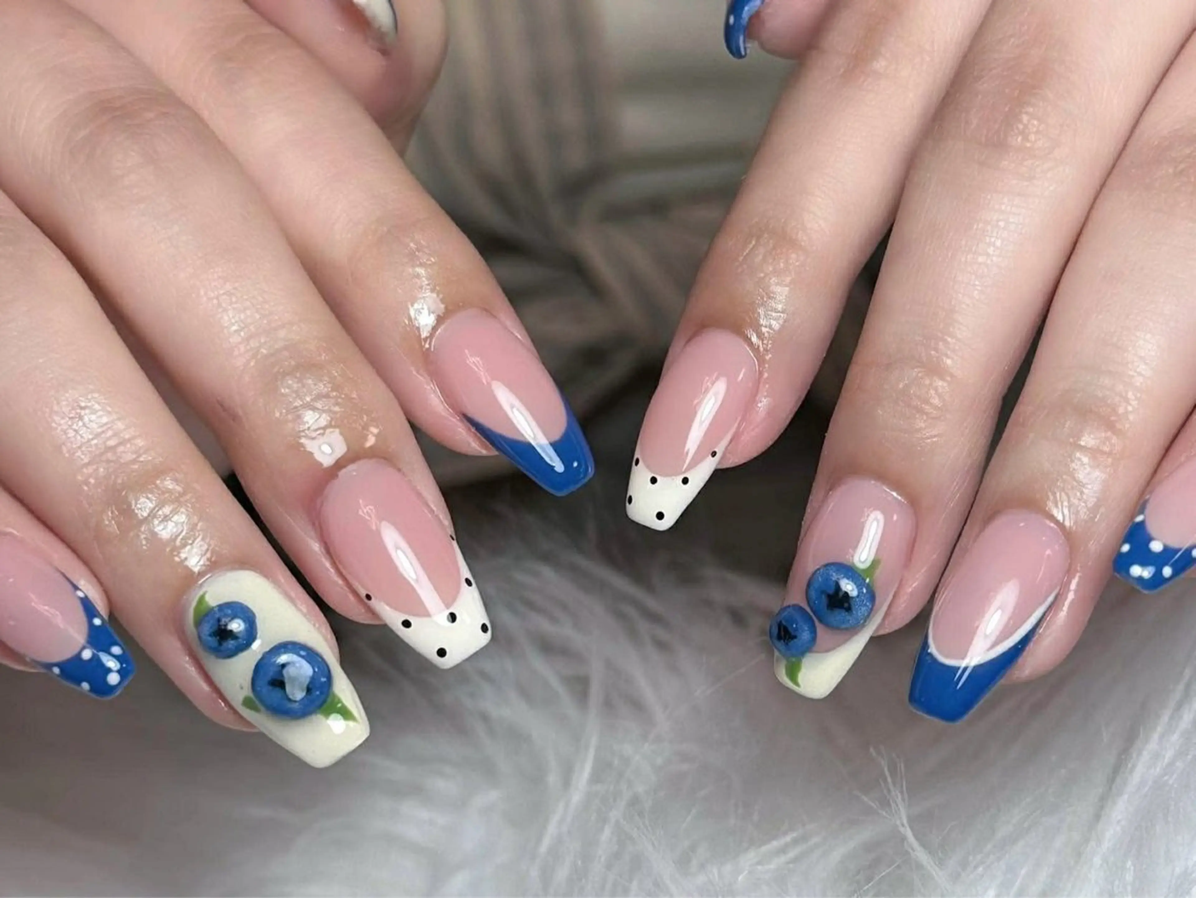 ネイル ハンドネイル hue nail1のネイルデザイン