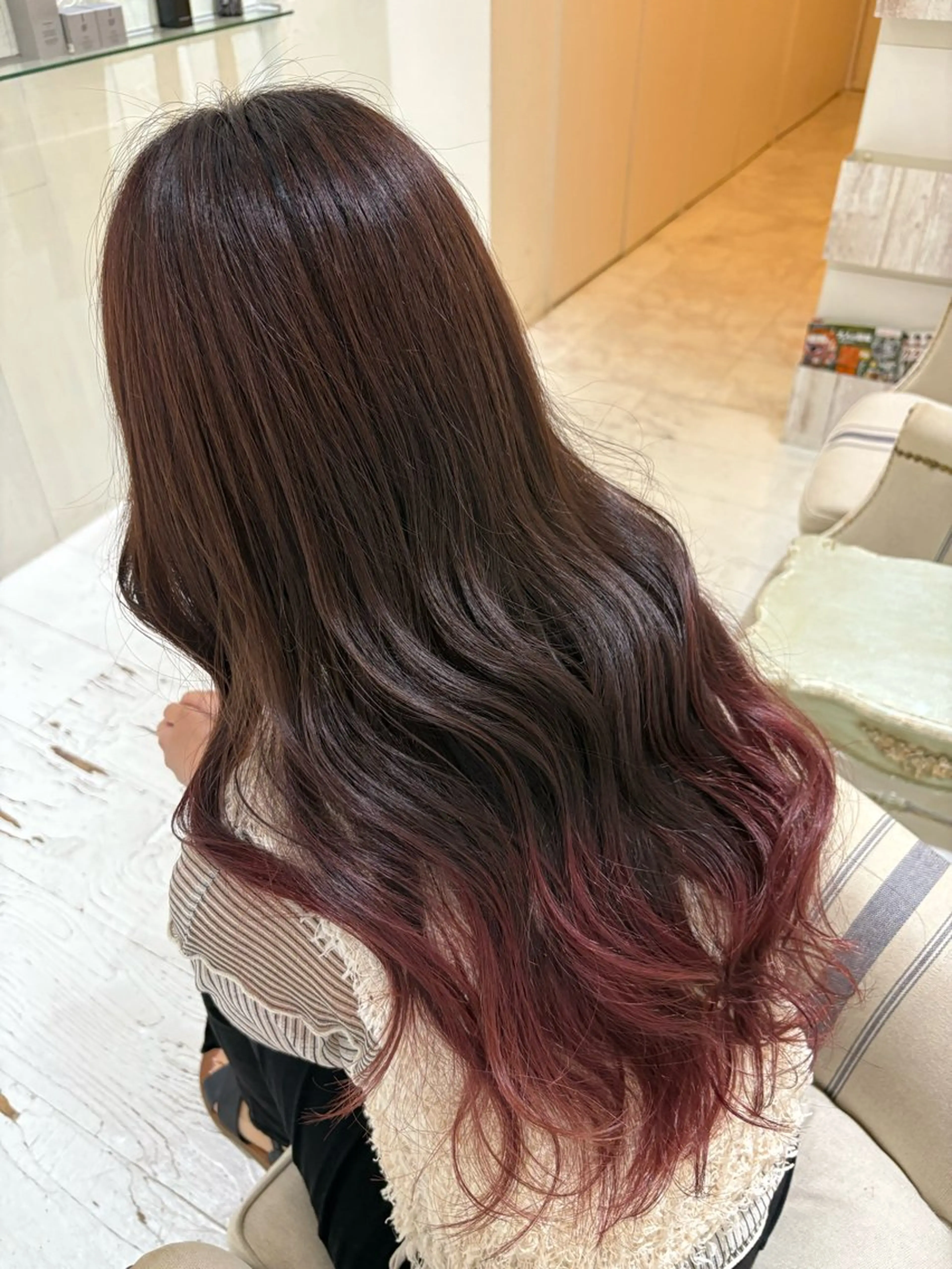 ロング カラー ブラウンカラー デザインカラー グラデーションカラー ピンクカラー ピンクブラウン ヘアカラー ブリーチなしWカラー レイヤー/Rickyのヘアスタイル