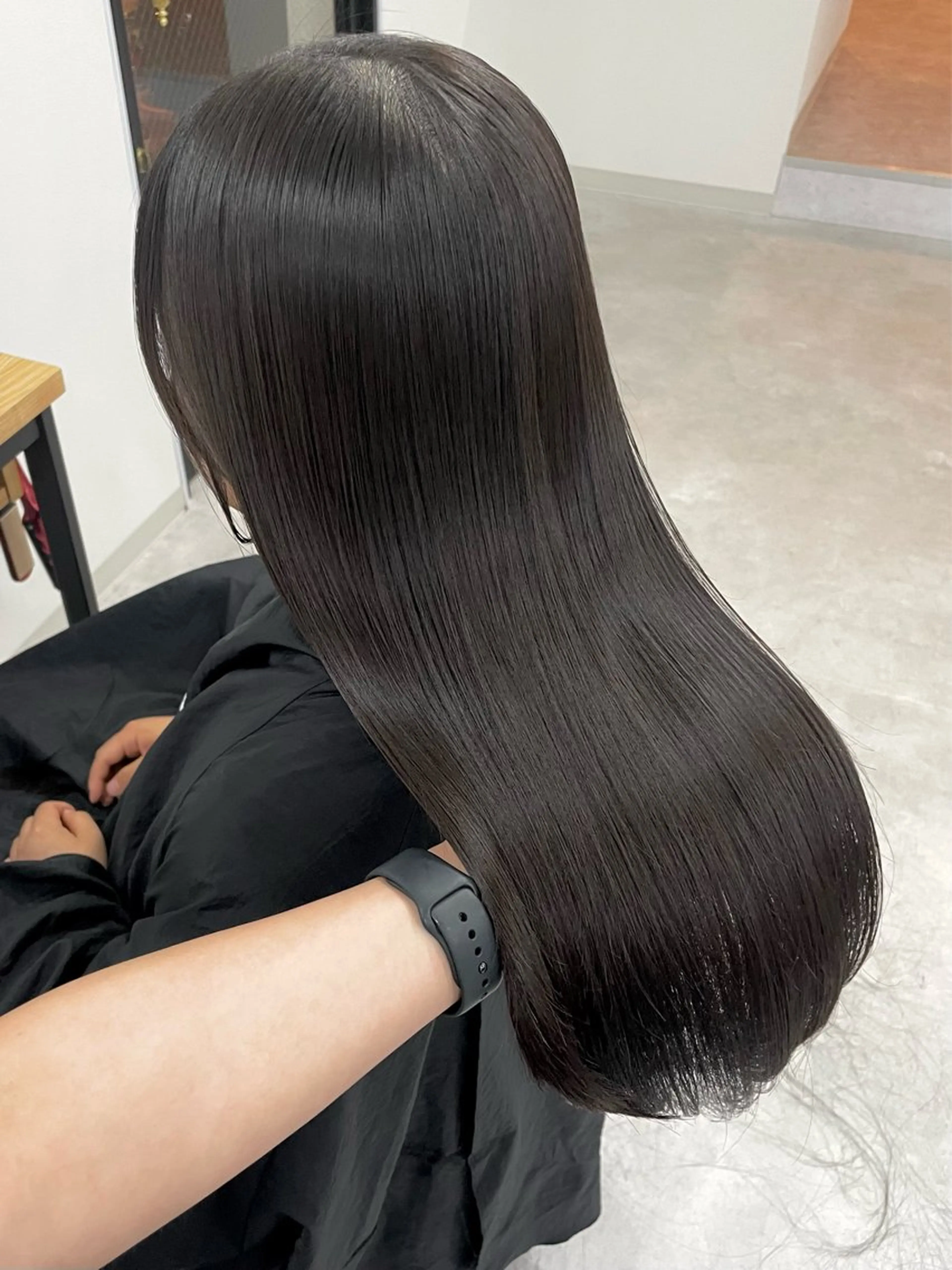 ロング カット 縮毛矯正 トリートメント Mina/岡山/矯正 ブリーチ/レイヤーのヘアスタイル