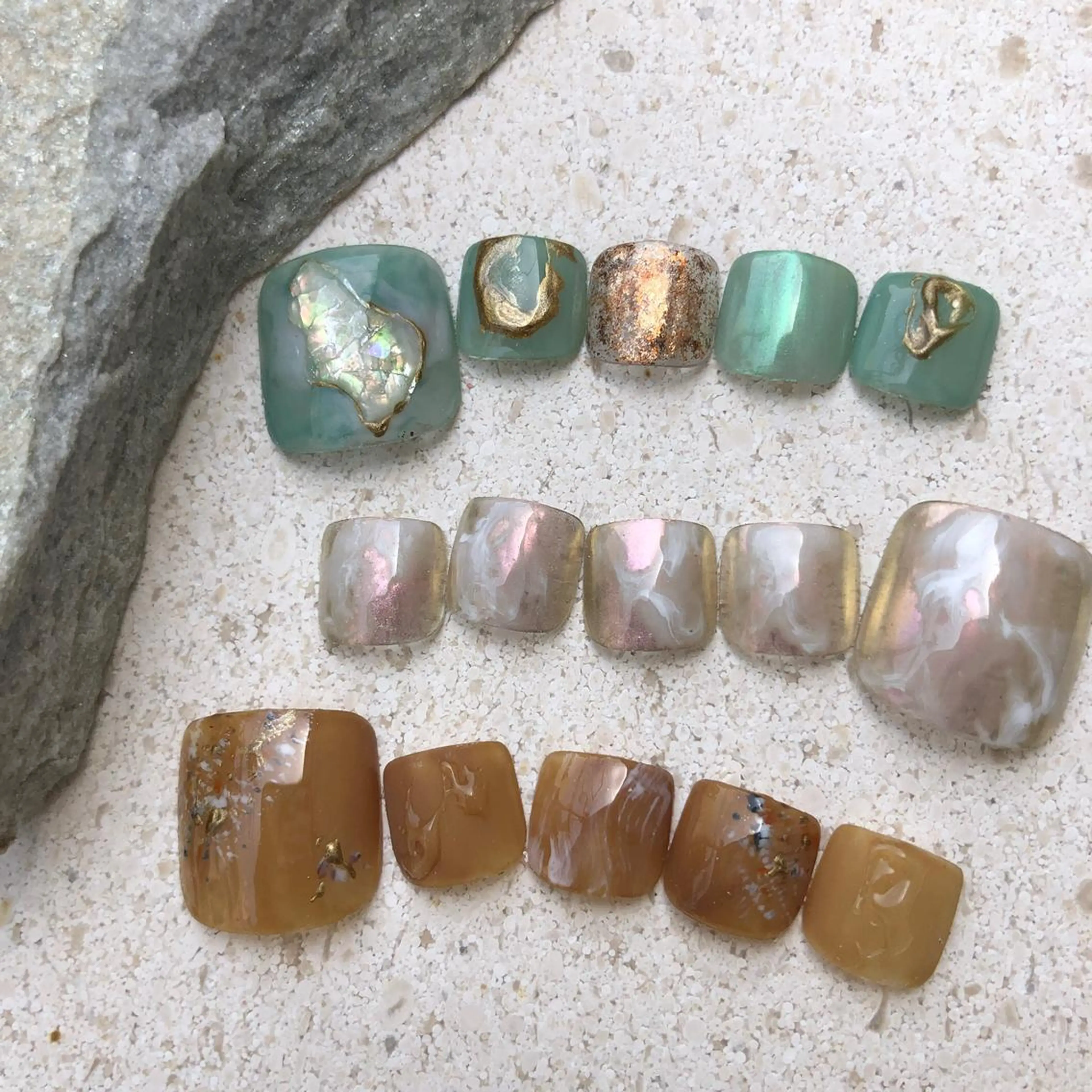 foot art  course(オフなし)🏝️派手にしたい方👣パラジェル使用の写真