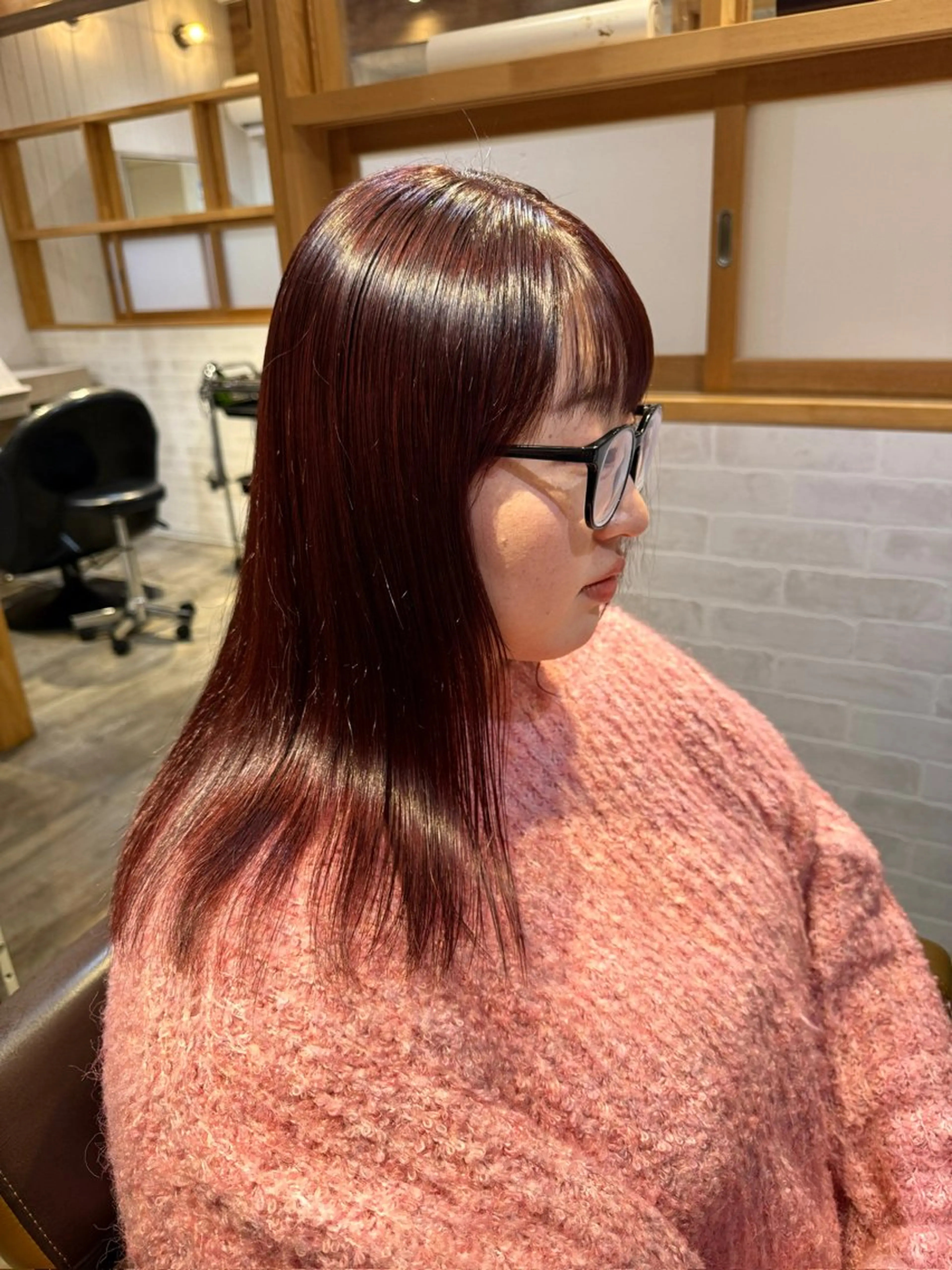 カラー ブリーチ 透明感カラー レッドカラー ヘアカラー malibu あいかのヘアスタイル