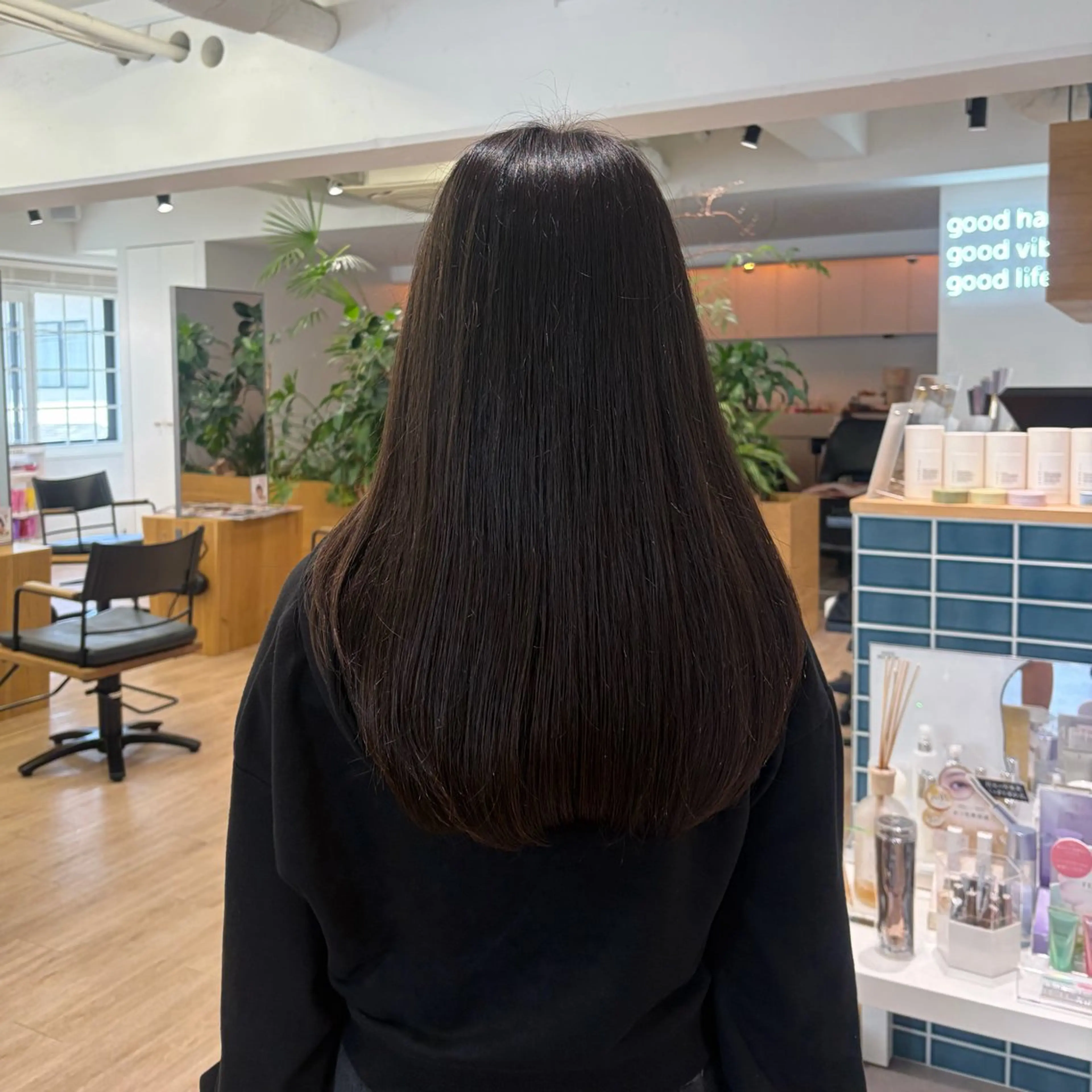 ロング カット 暖色カラー/レイヤー スタイル みはる🌙のヘアスタイル