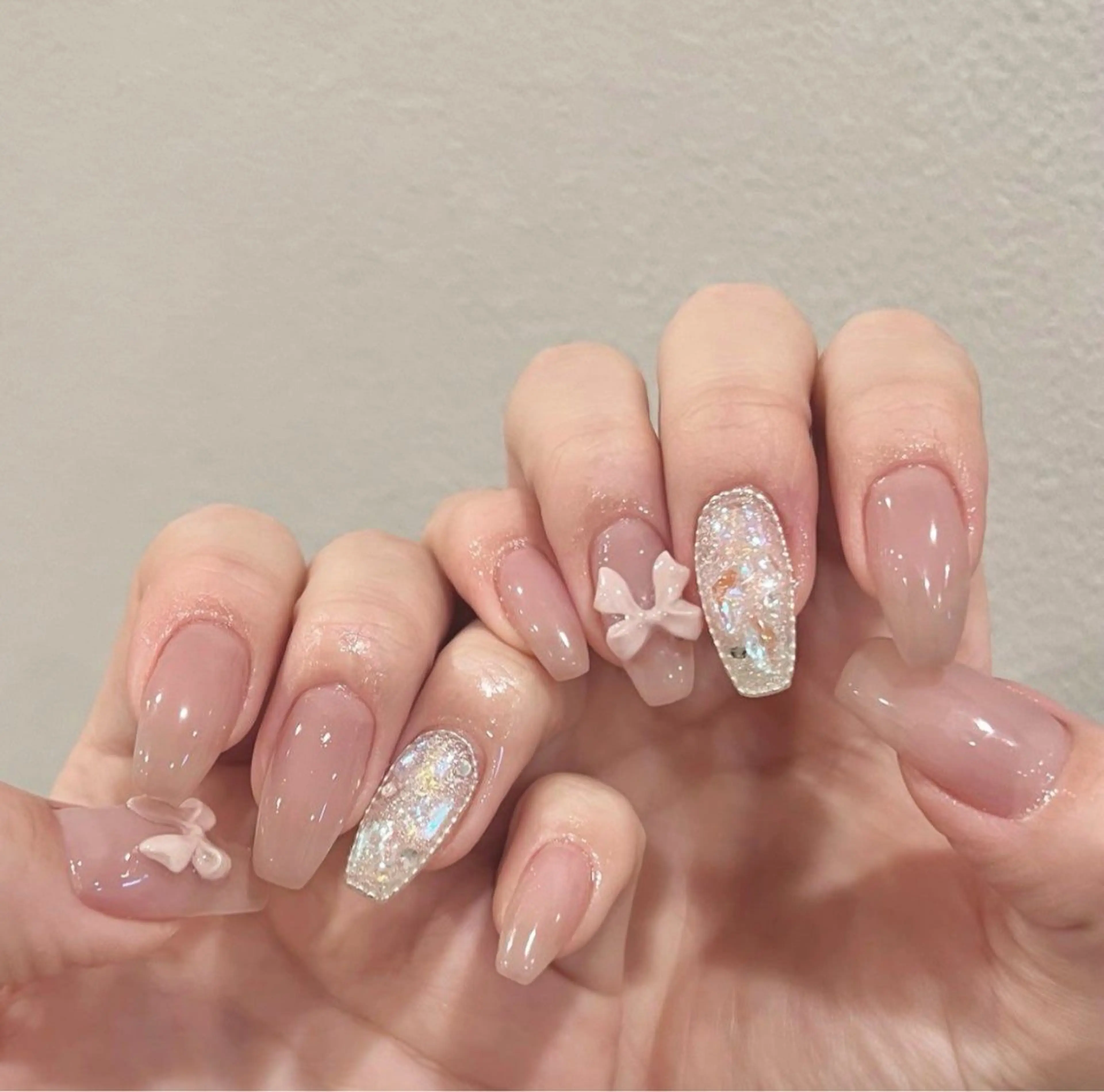 ネイル マグネットネイル ピンク ネイルチップ 冬ネイル Lee Nailsのネイルデザイン