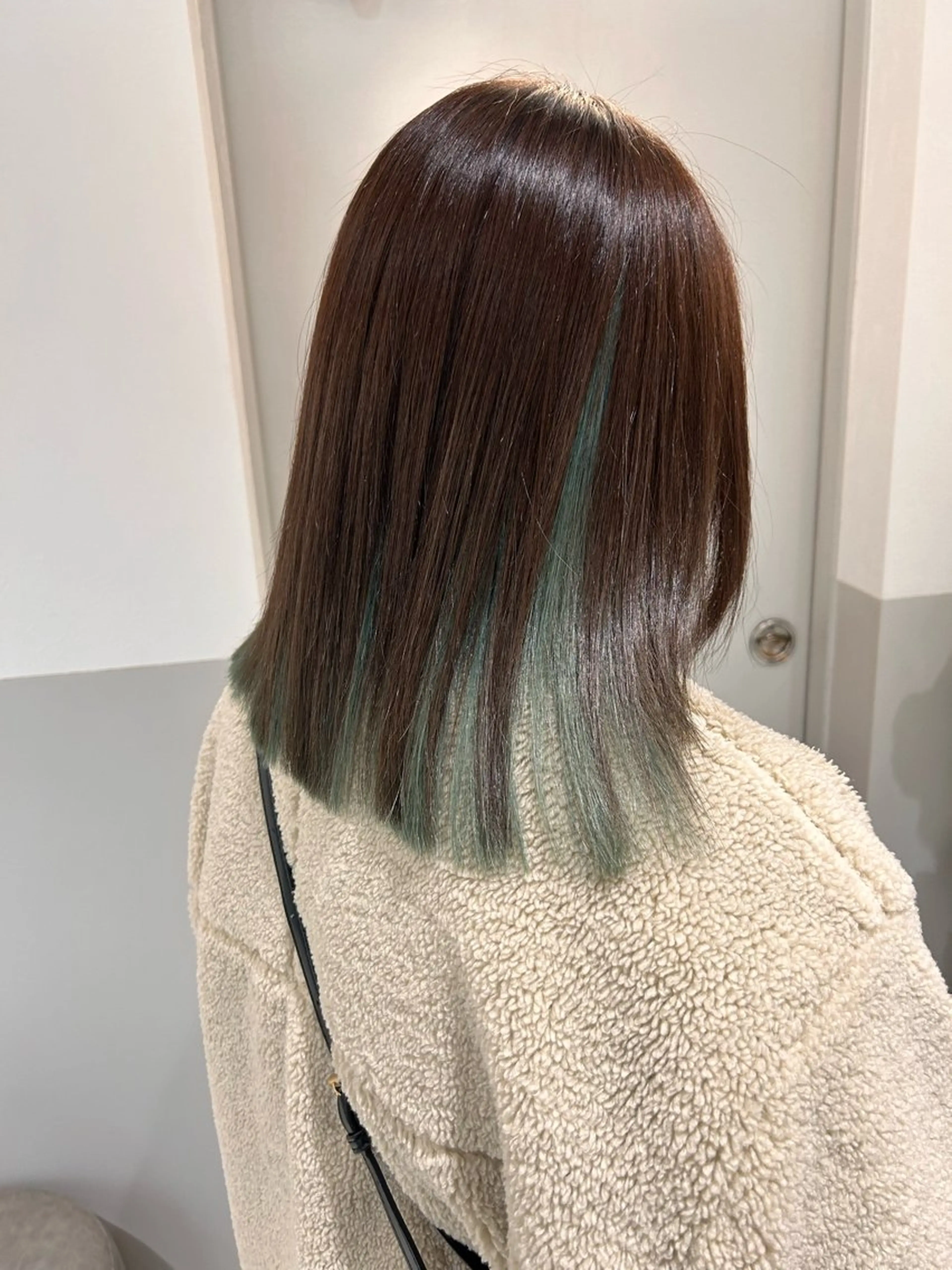 ミディアム カラー ヘアカラー 薄田 珠美のヘアスタイル