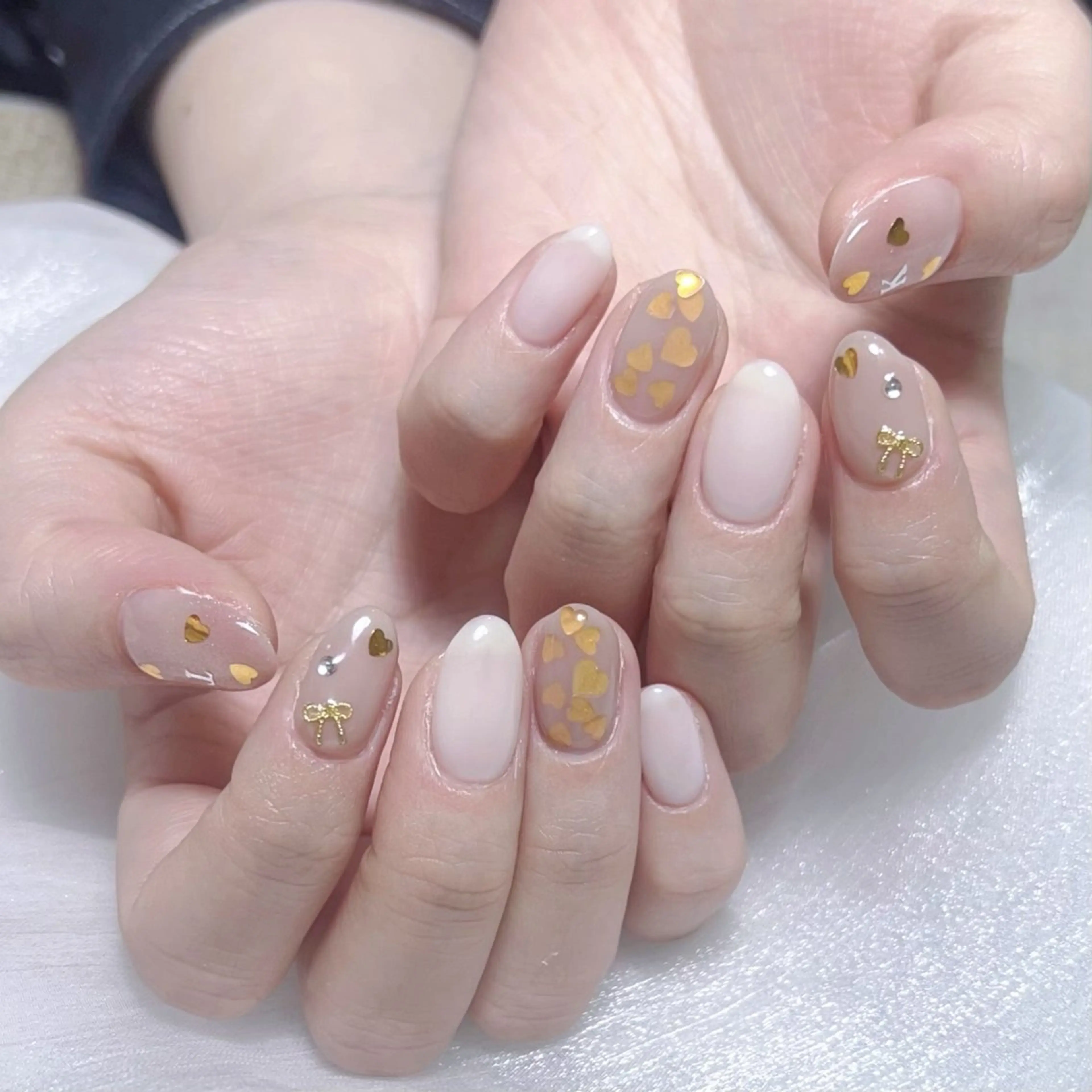 メンズ ネイル メンズ韓国風 アートネイル オーロラネイル ガーリー キラキラネイル Nail salon 木にいるのネイルデザイン