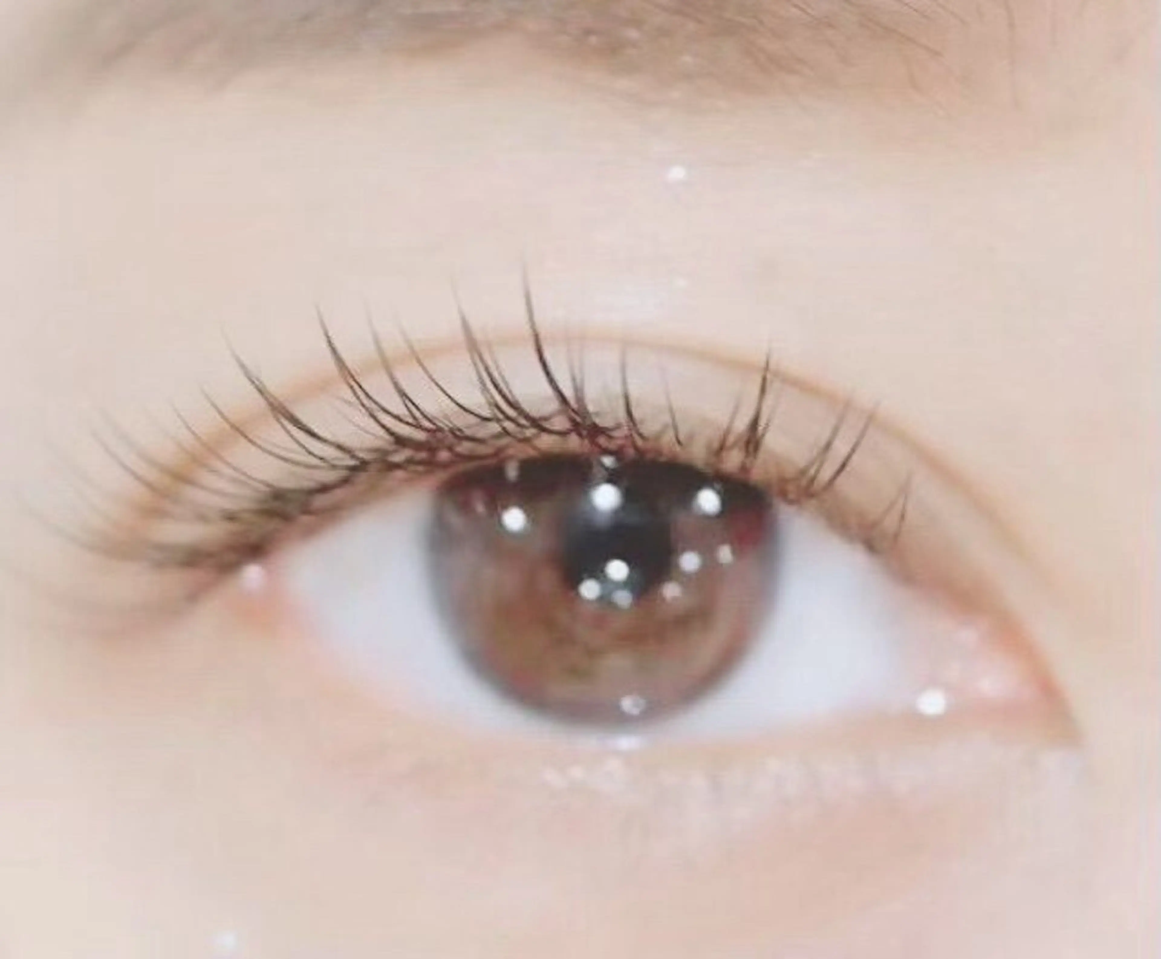 期間限定❣️高持続LEDマツエク100本（フラットラッシュ）✨安心安全の国産LEDを使用しております（他店オフ無料）の写真