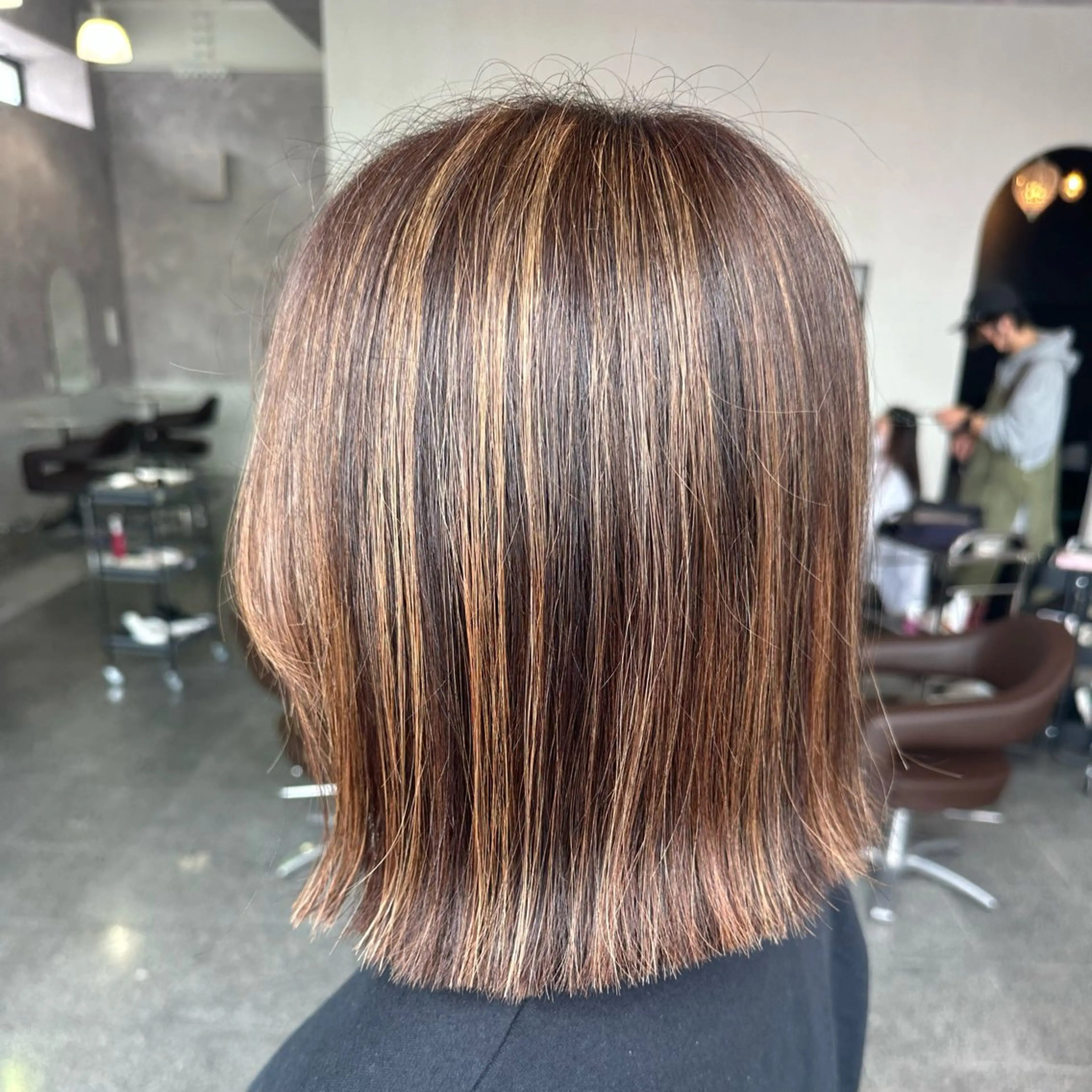 ミディアム カット 町田 里奈のヘアスタイル