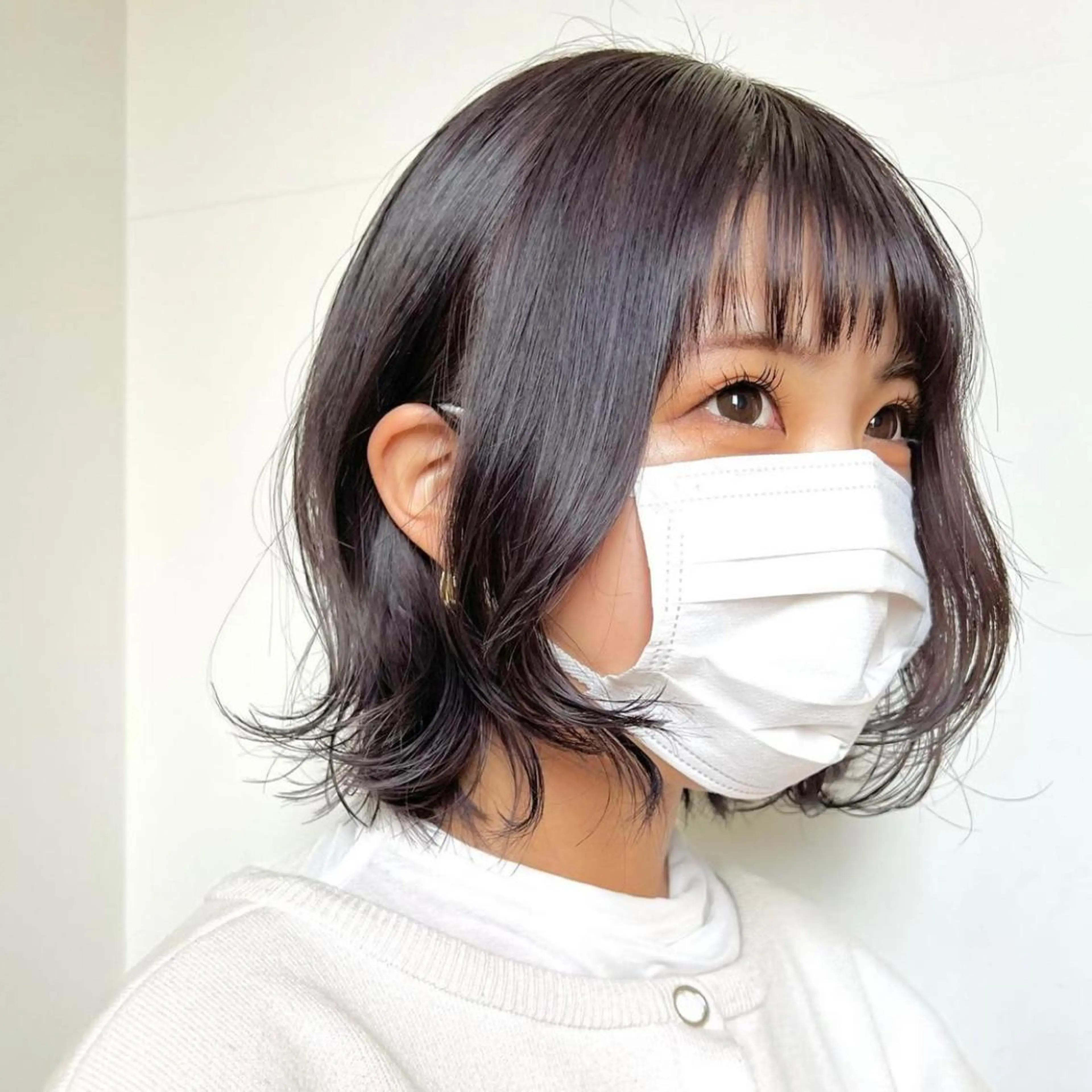 ショート カラー グレージュ ラベンダーカラー ラベンダーグレージュ ラベンダーグレー 韓国ヘア /男女☘️ 細江 美紅のヘアスタイル