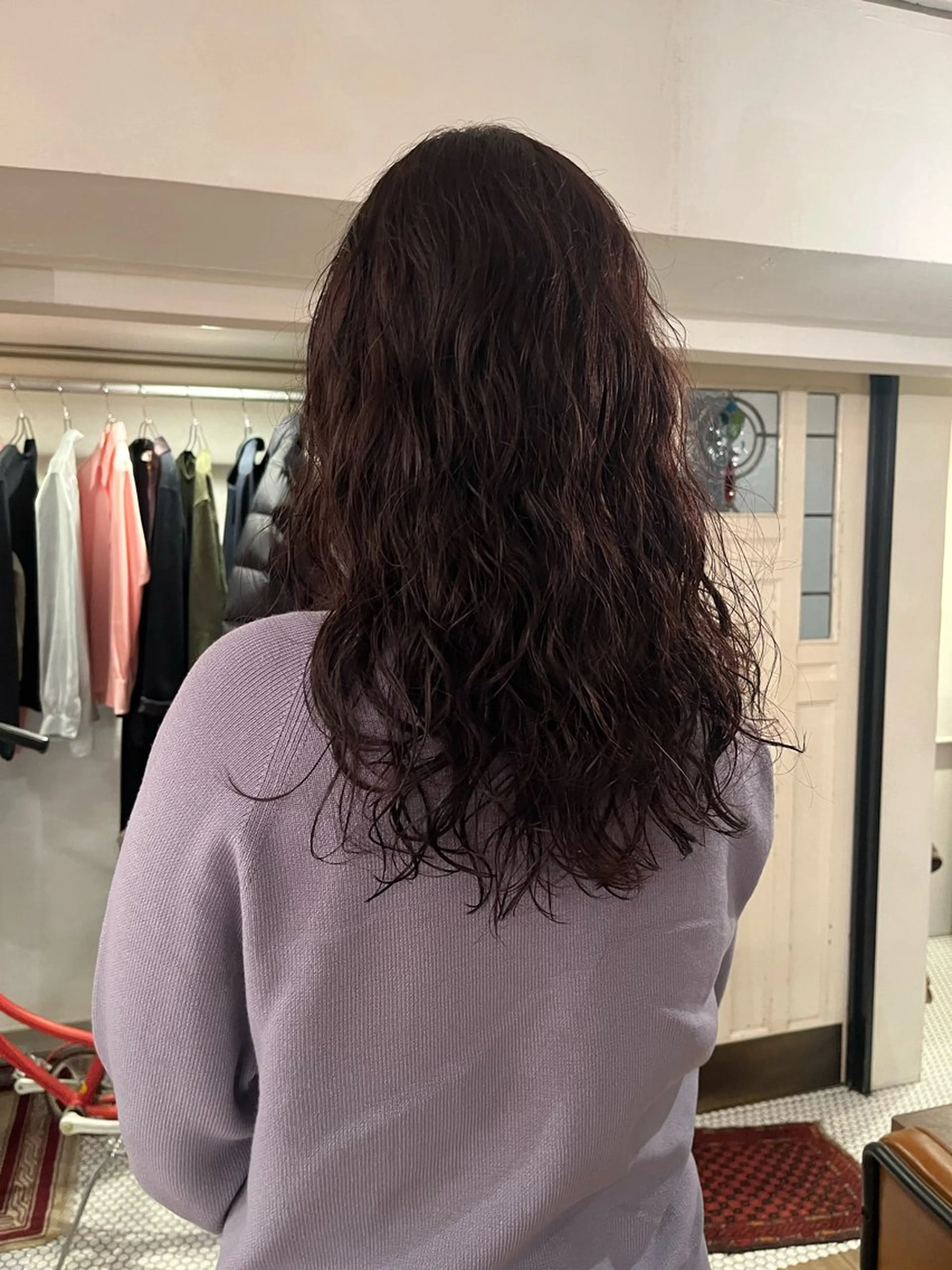ロング パーマ レイヤーカット ロング トリートメント 🧸メンズカット 🧸conatsuのヘアスタイル
