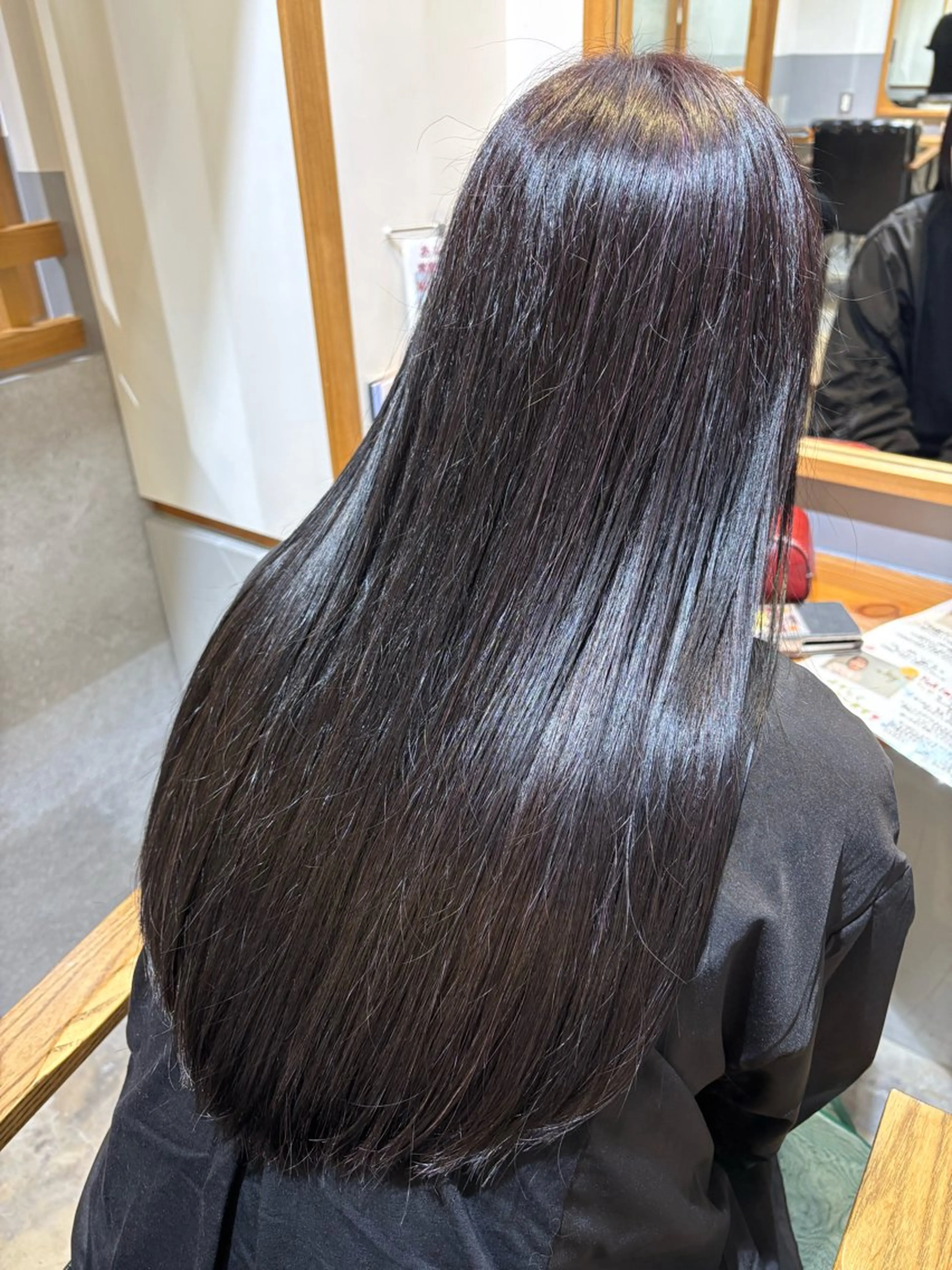 ロング カット ヘアカラー トリートメント Shiina シイナのヘアスタイル