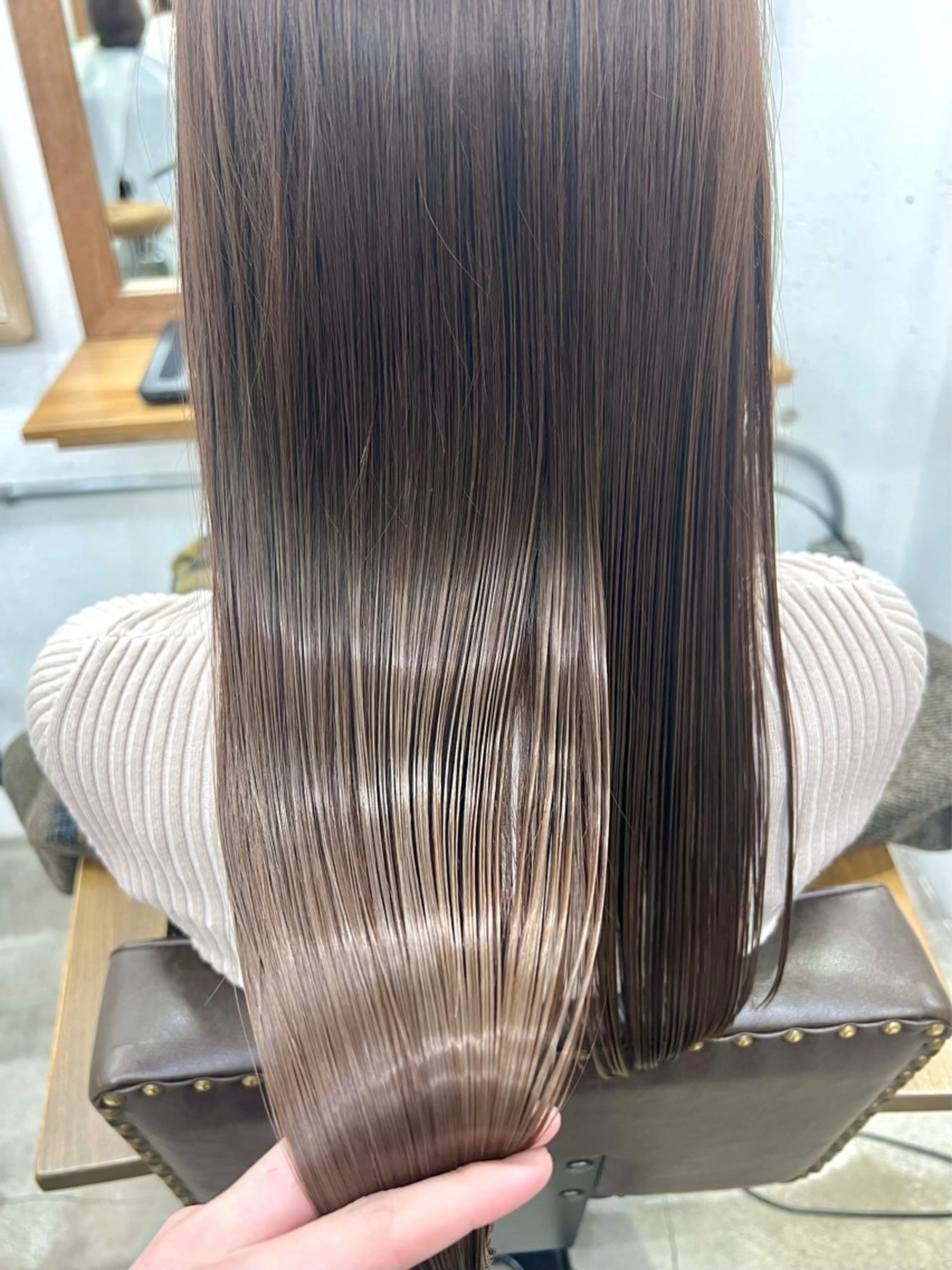 ロング カラー カット ヘアカラー トリートメント 木村陸弥 似合わせ 透明感カラー🌿のヘアスタイル