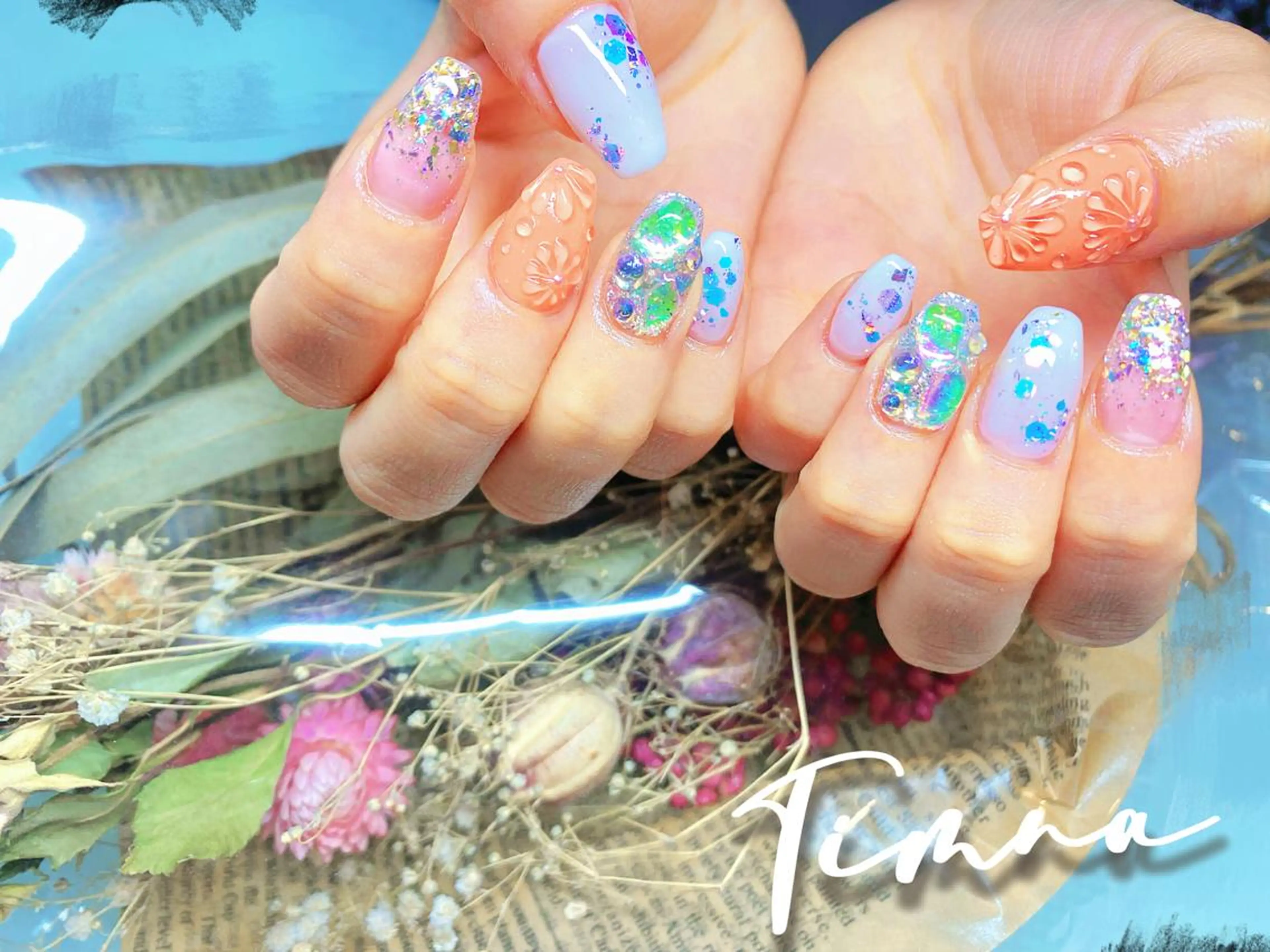 セミロング ハンドネイル NAILSALON 🍔Timna🍟のネイルデザイン