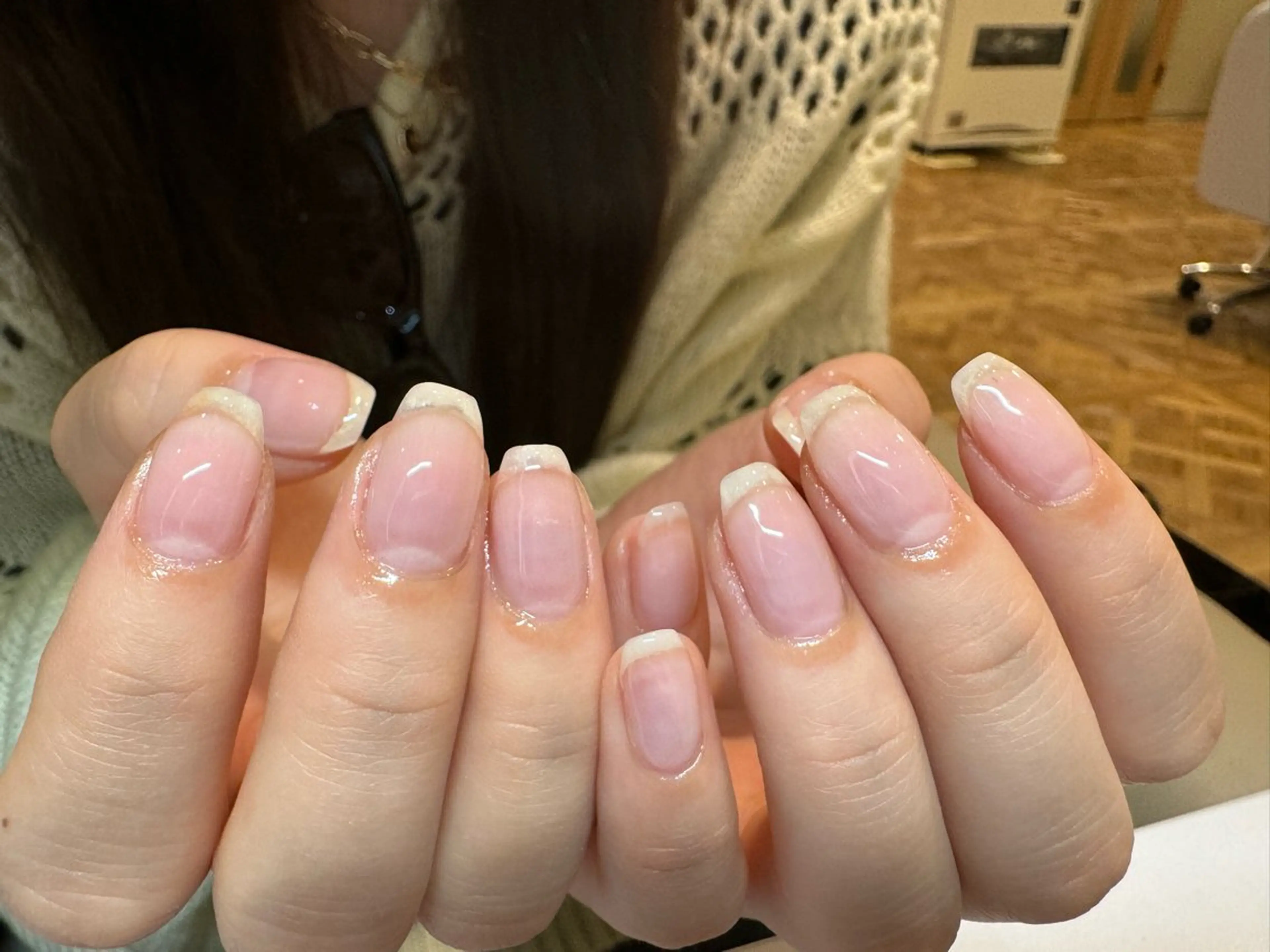 【オフ有り】他店様オフ＋500円 ハンドネイル　クリアジェル　ケア込み（ツヤ仕上げorマット仕上げ）の写真