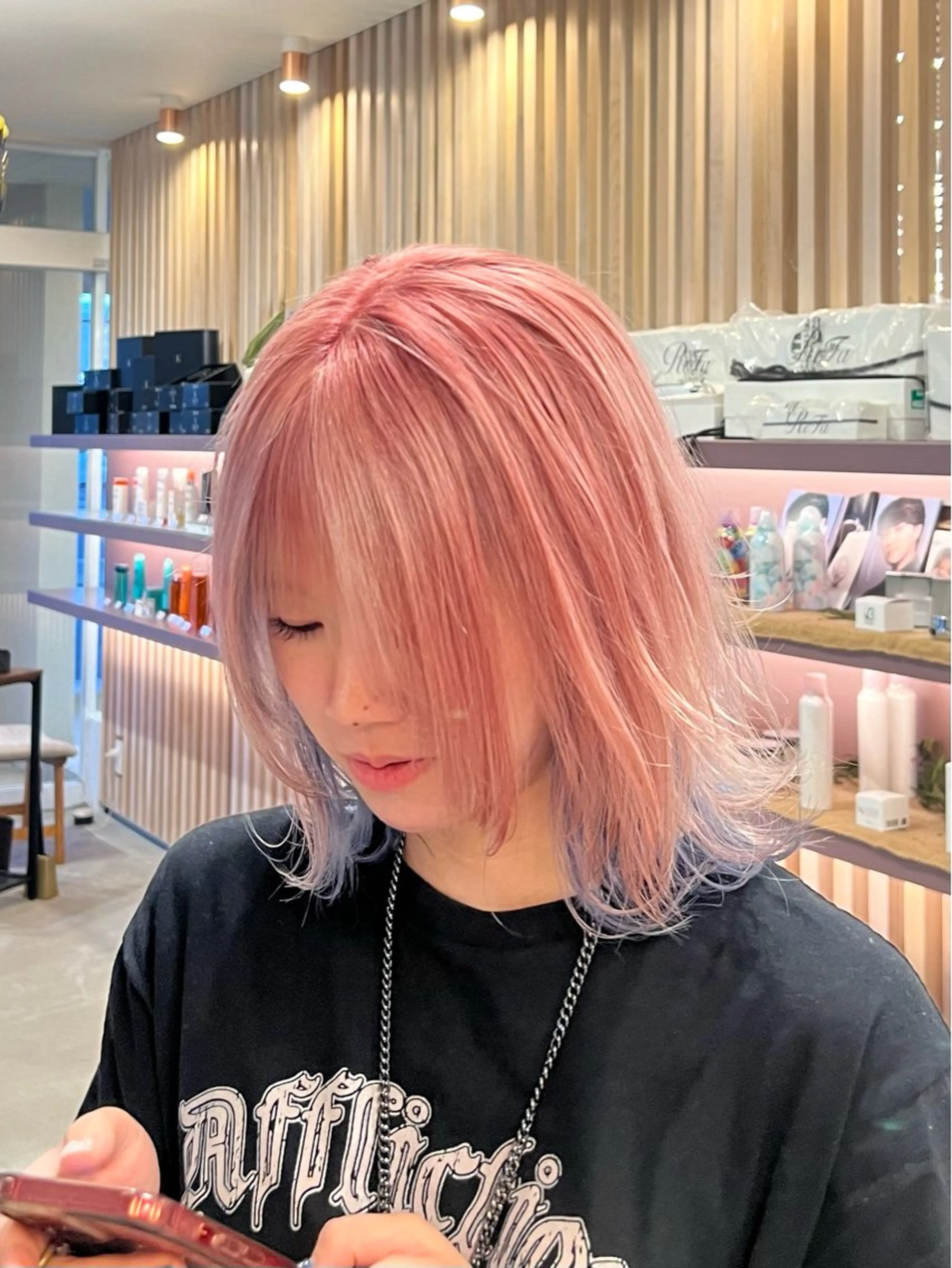 ミディアム カラー ベージュカラー ブリーチ ケアブリーチ 透明感カラー ダブルカラー ヘアカラー ブリーチ/ブロンド 🕊️/カズヤのヘアスタイル