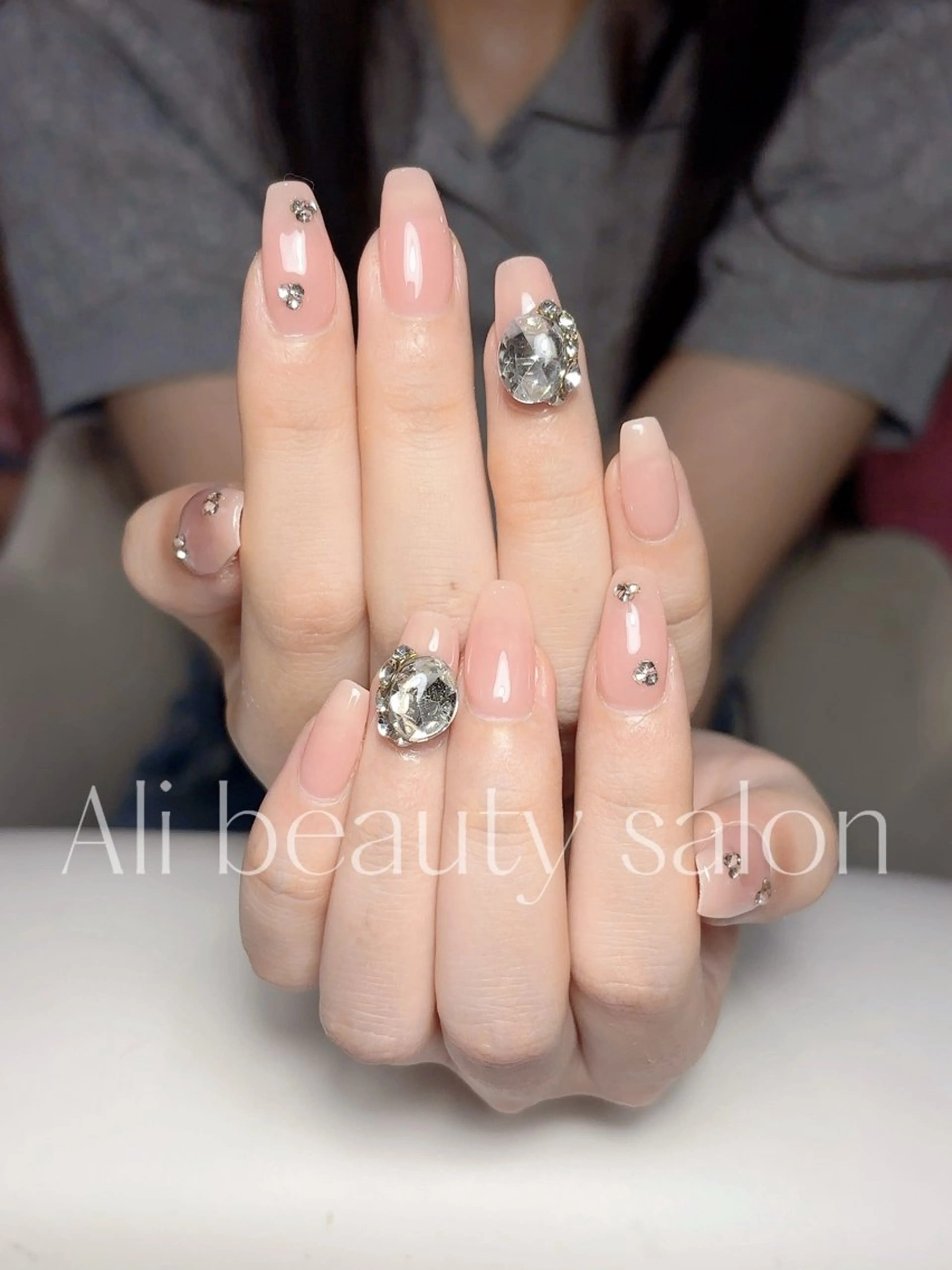 ネイル 持ち込み ハンドネイル Ali 新小岩 ネイル専門のネイルデザイン